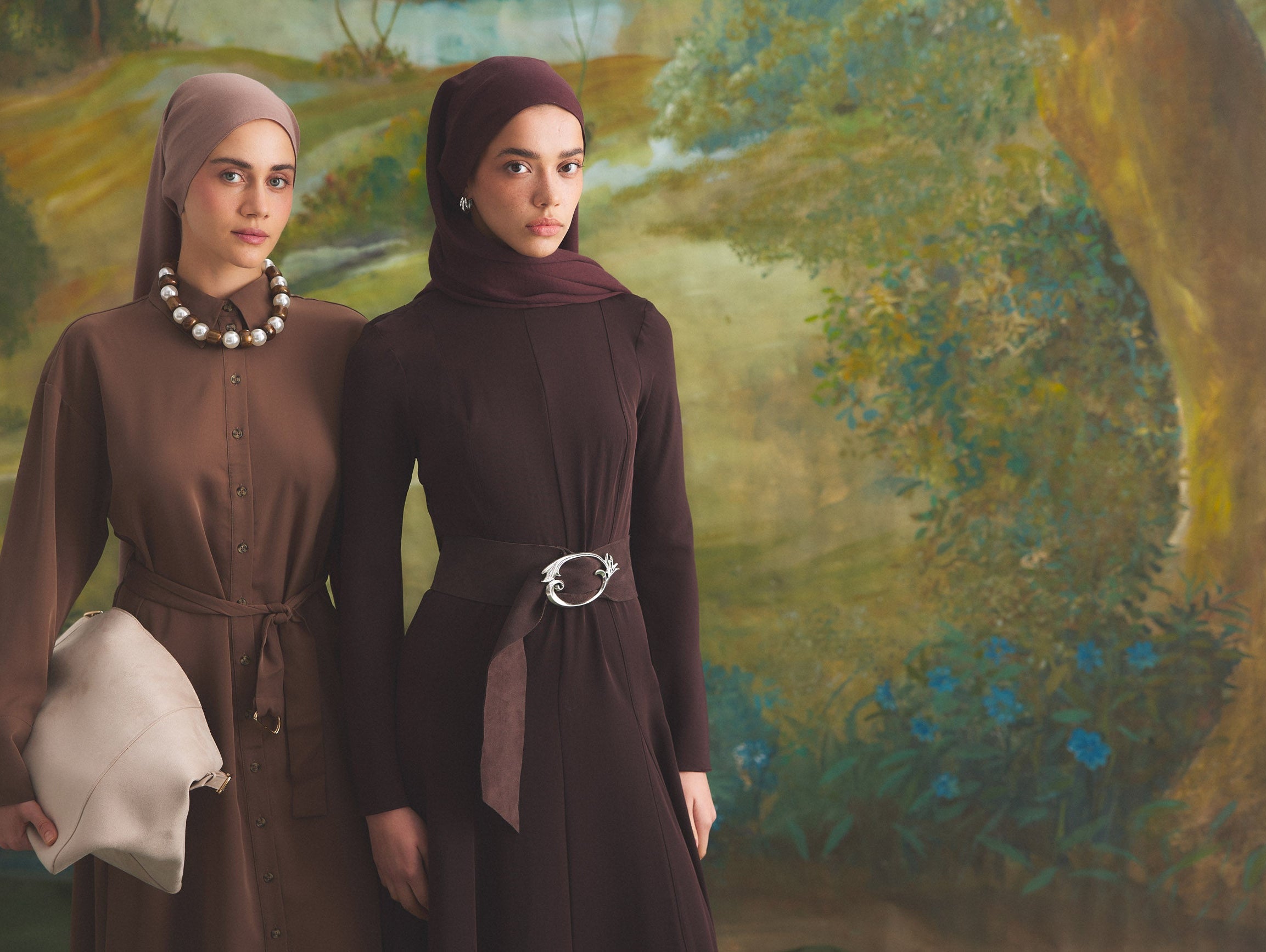 Her Kombinin Tamamlayıcısı: Eşarp ve Şal ile Zamansız Stil Rehberi