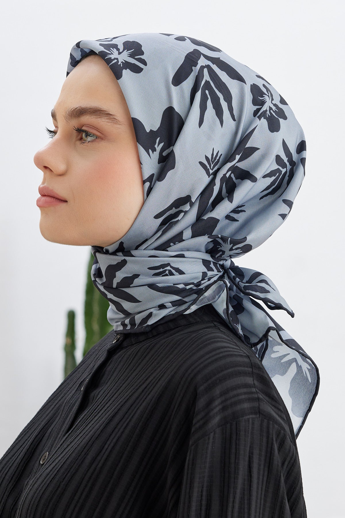 Tesettür Giyim - Pro Line Lavinia Desen Eşarp - Füme - Siyah - Emproyal