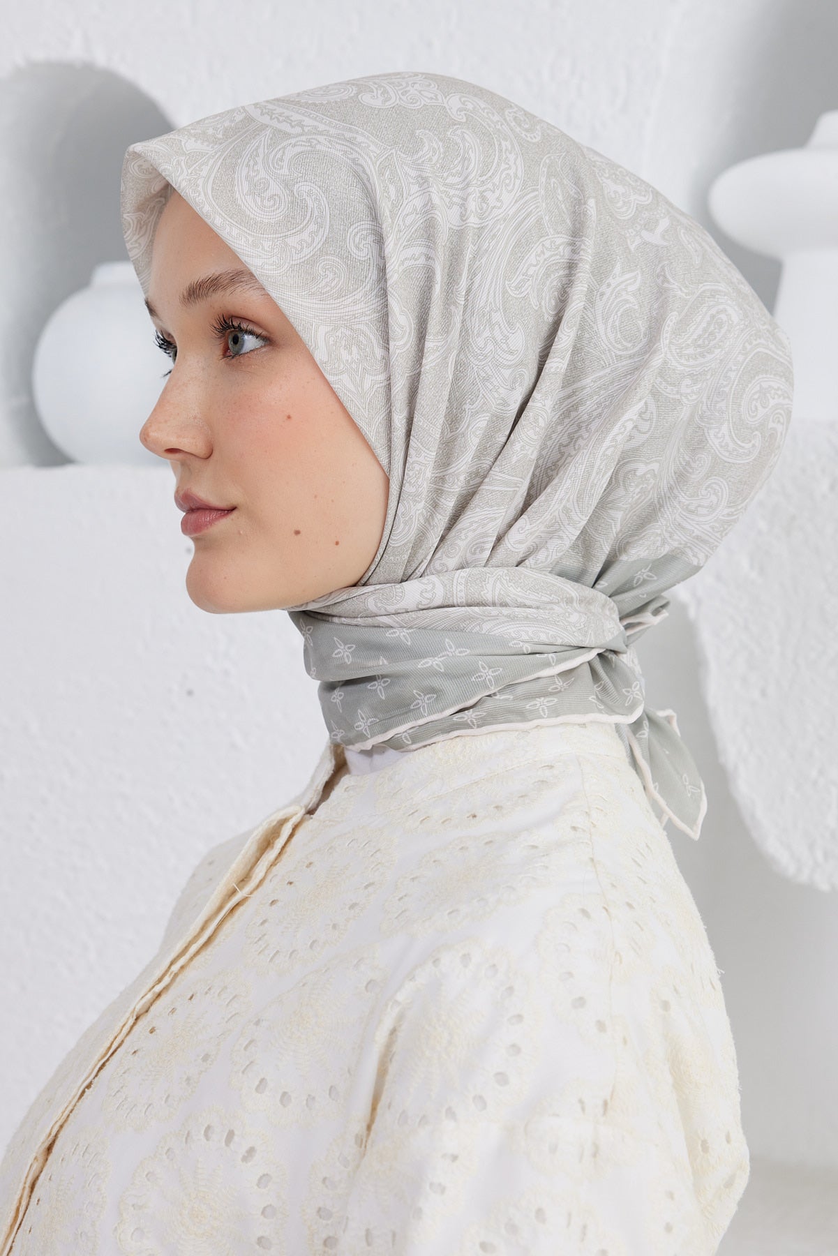 Tesettür Giyim - Pro Line Otantik Desen Eşarp - Açık Gri - Emproyal