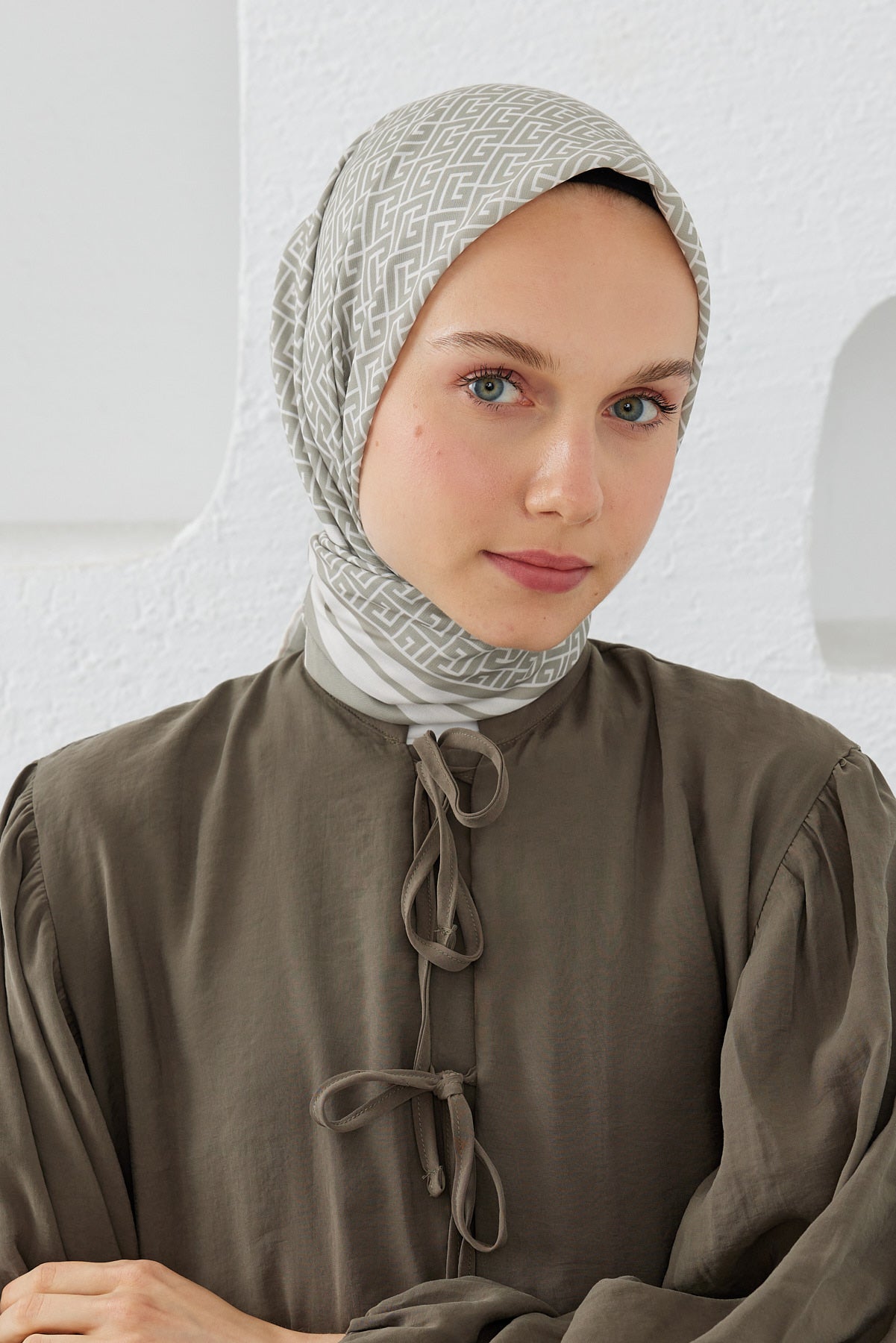 Tesettür Giyim - Pro Line Paradise Desen Eşarp - Gri - Emproyal