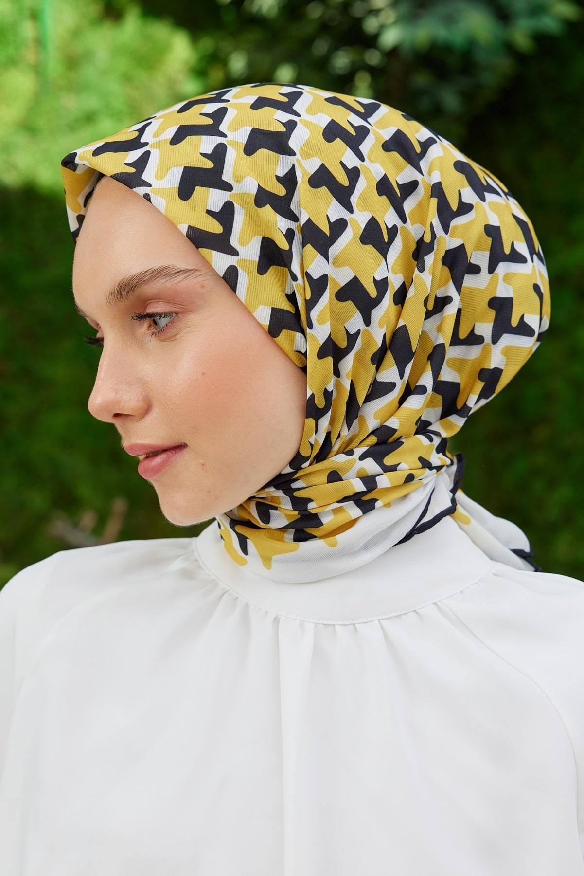 Tesettür Giyim - Pro Line Star Desen Eşarp - Sarı - Siyah - Emproyal