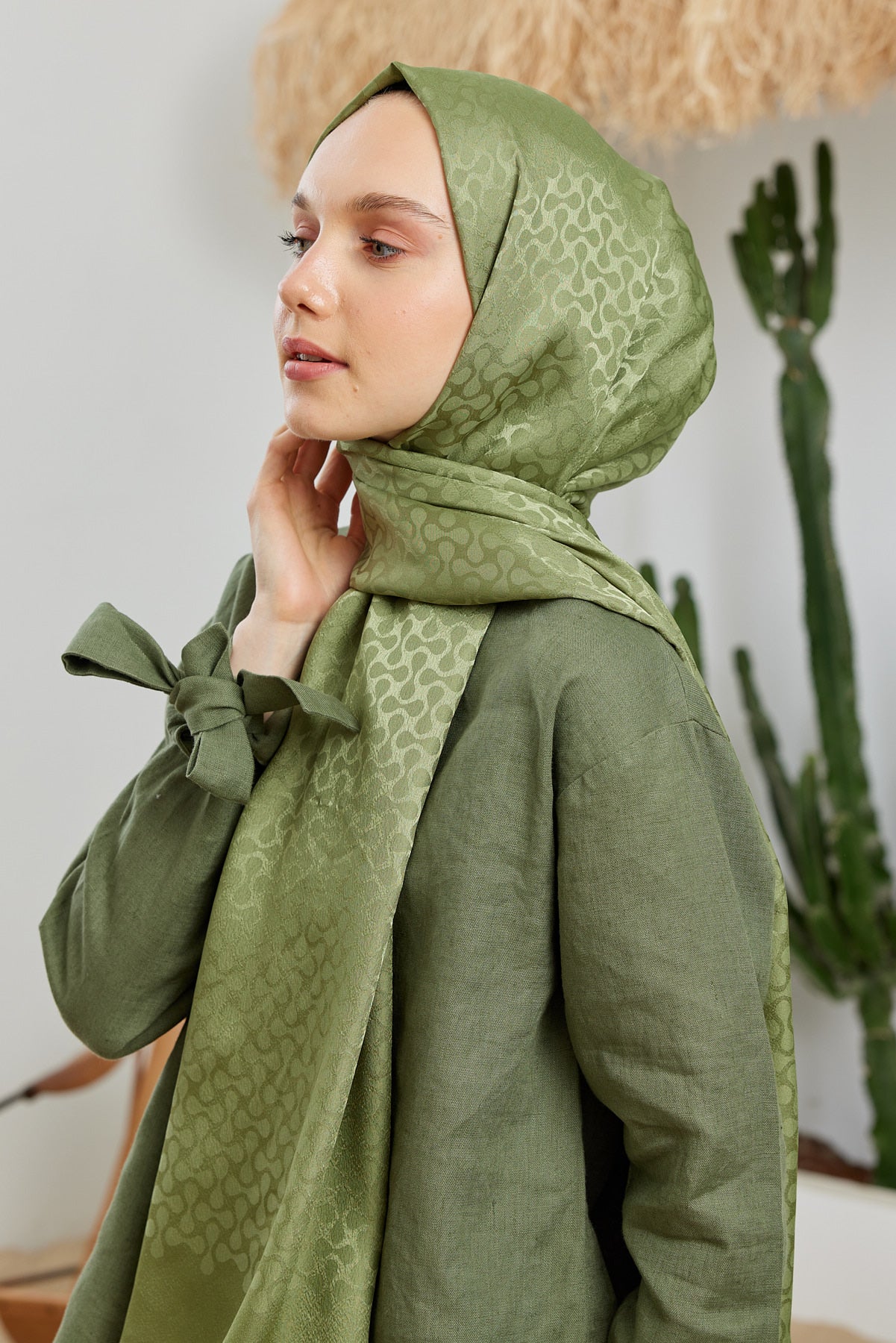 Tesettür Giyim - Jakar Janjan Koza Desen Şal - Açık Yeşil - Emproyal