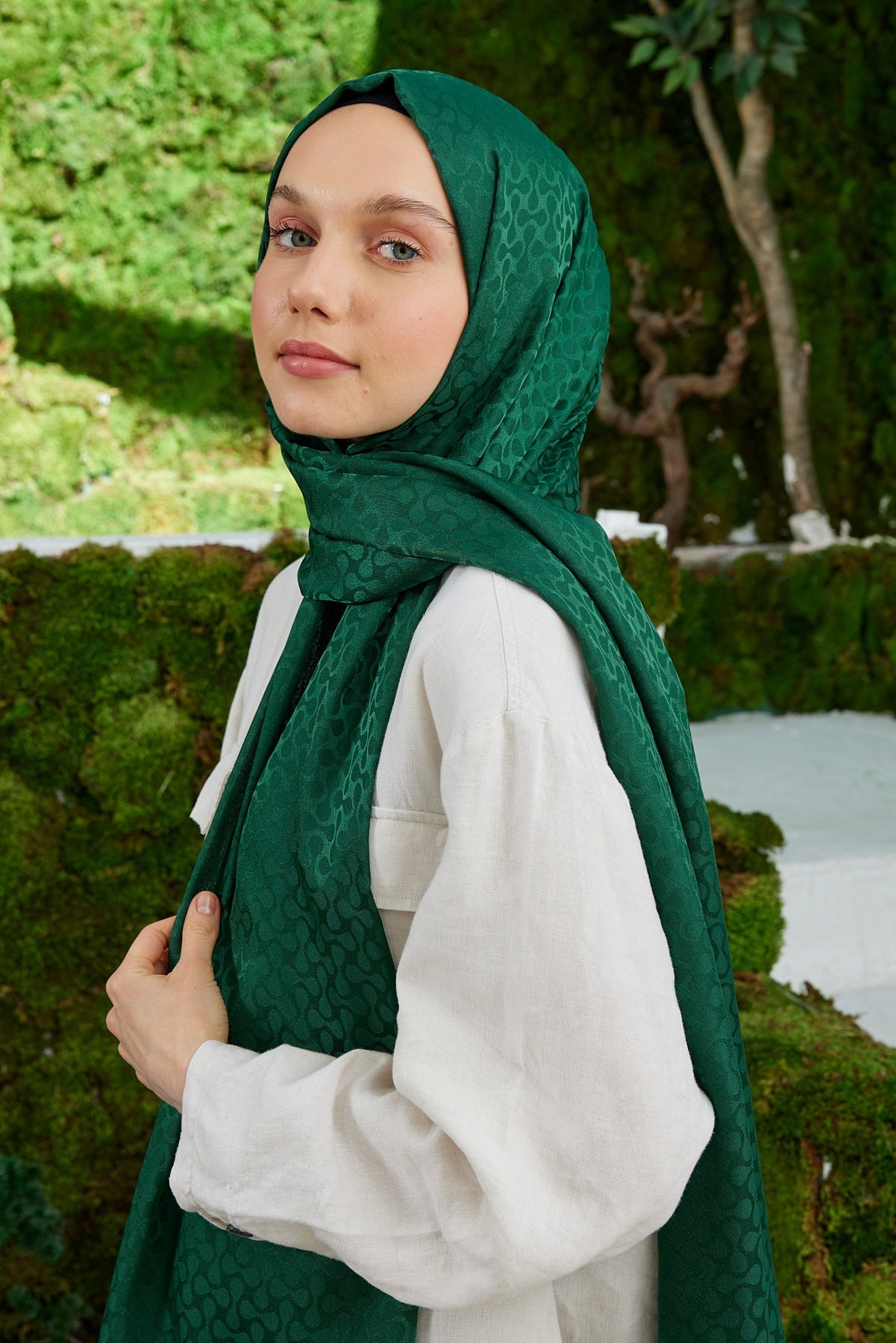 Tesettür Giyim - Jakar Janjan Koza Desen Şal - Zümrüt - Emproyal