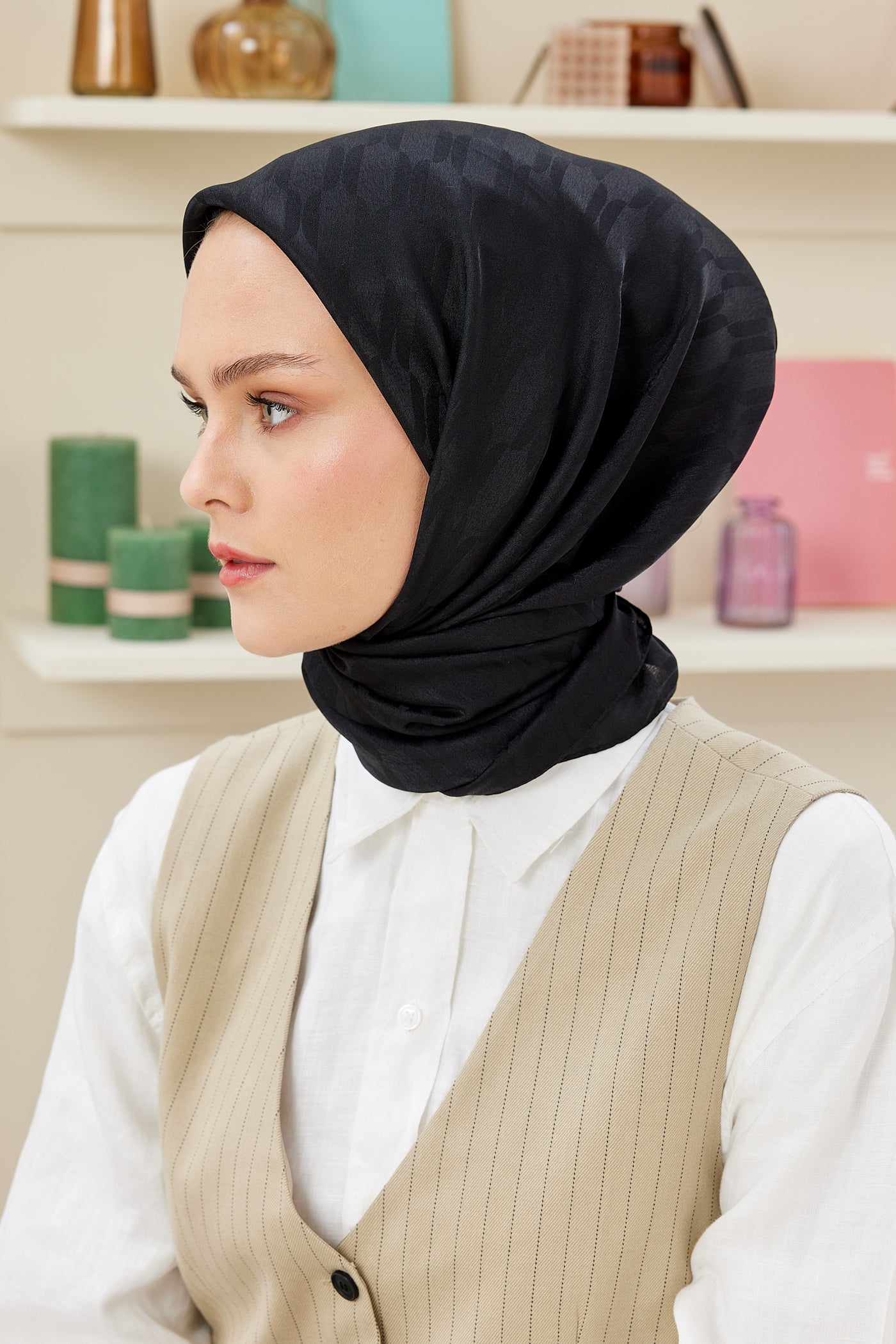 Tesettür Giyim - Jakar Janjan Zincir Desen Eşarp - Siyah - Emproyal