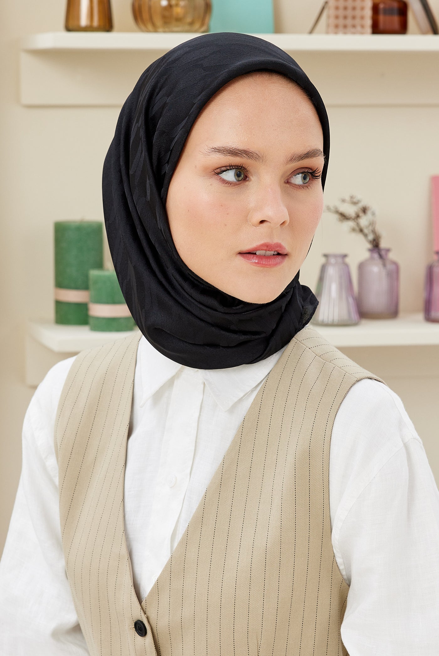 Tesettür Giyim - Jakar Janjan Zincir Desen Eşarp - Siyah - Emproyal