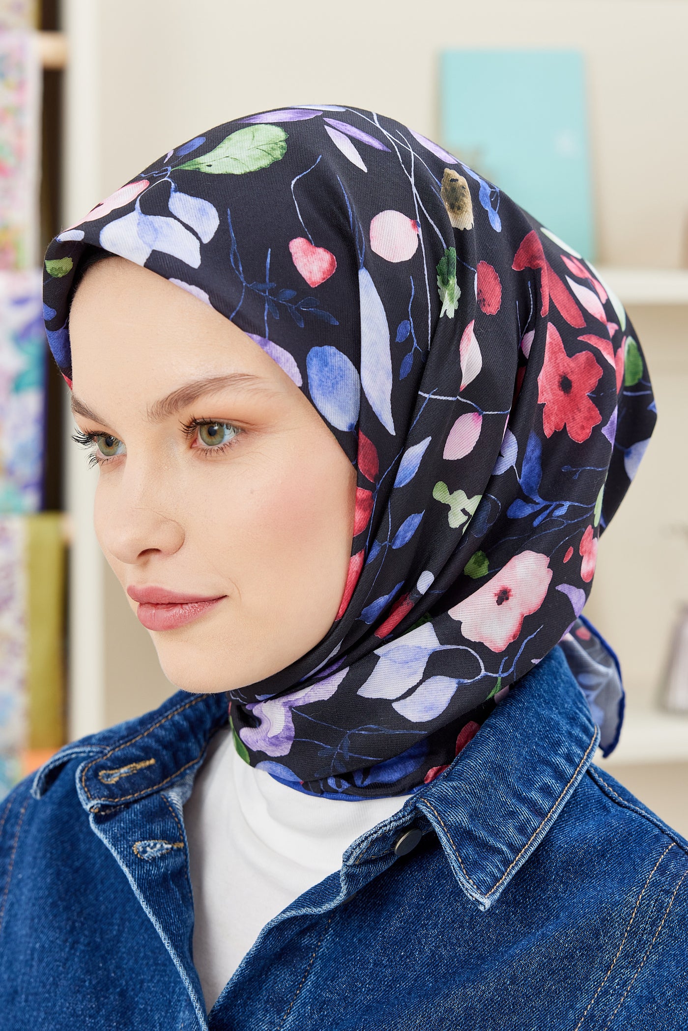 Tesettür Giyim - Pro Line Mimosa Desen Eşarp - Kırmızı - Siyah - Emproyal