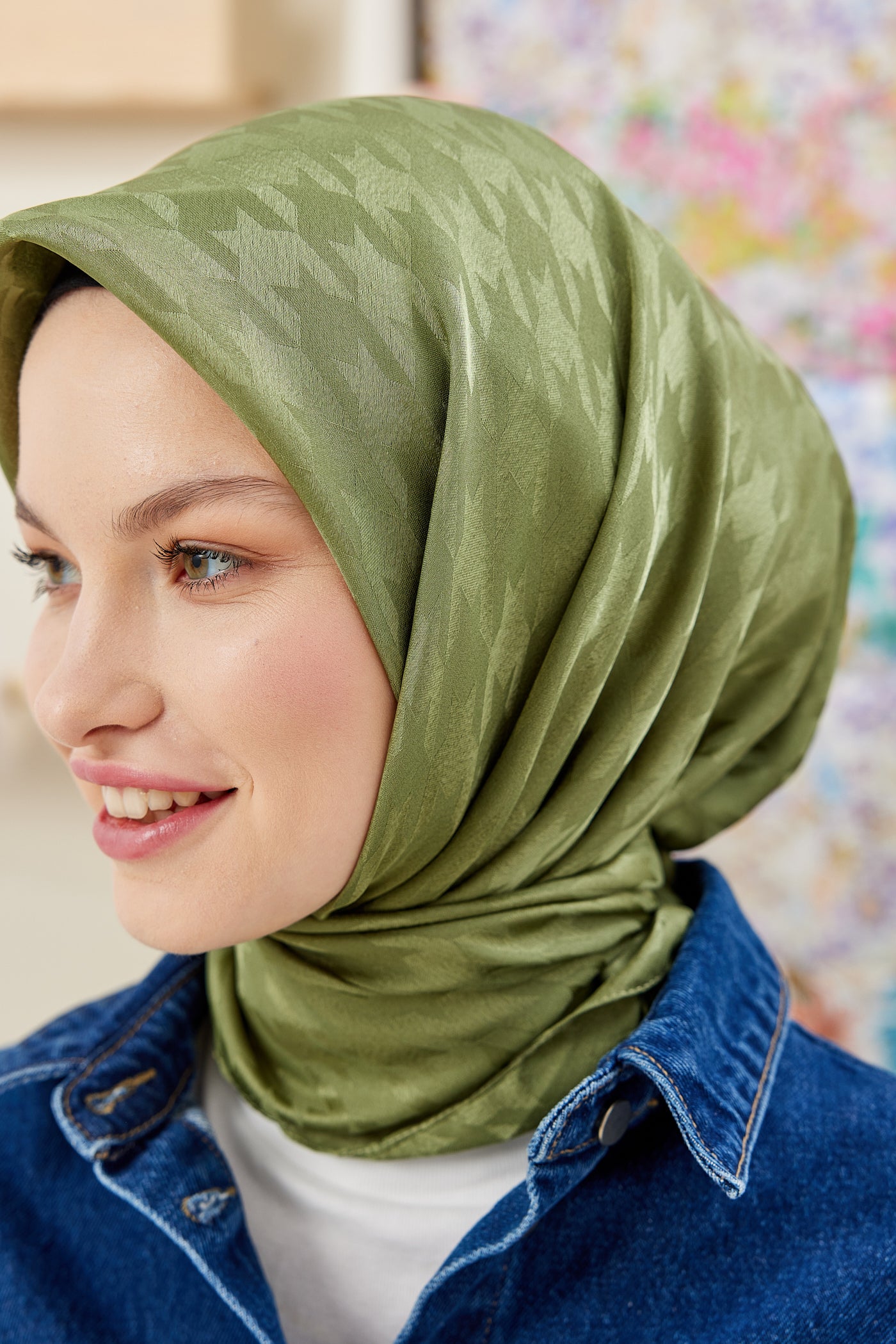 Tesettür Giyim - Jakar Janjan Kazayağı Desen Eşarp - Haki - Emproyal