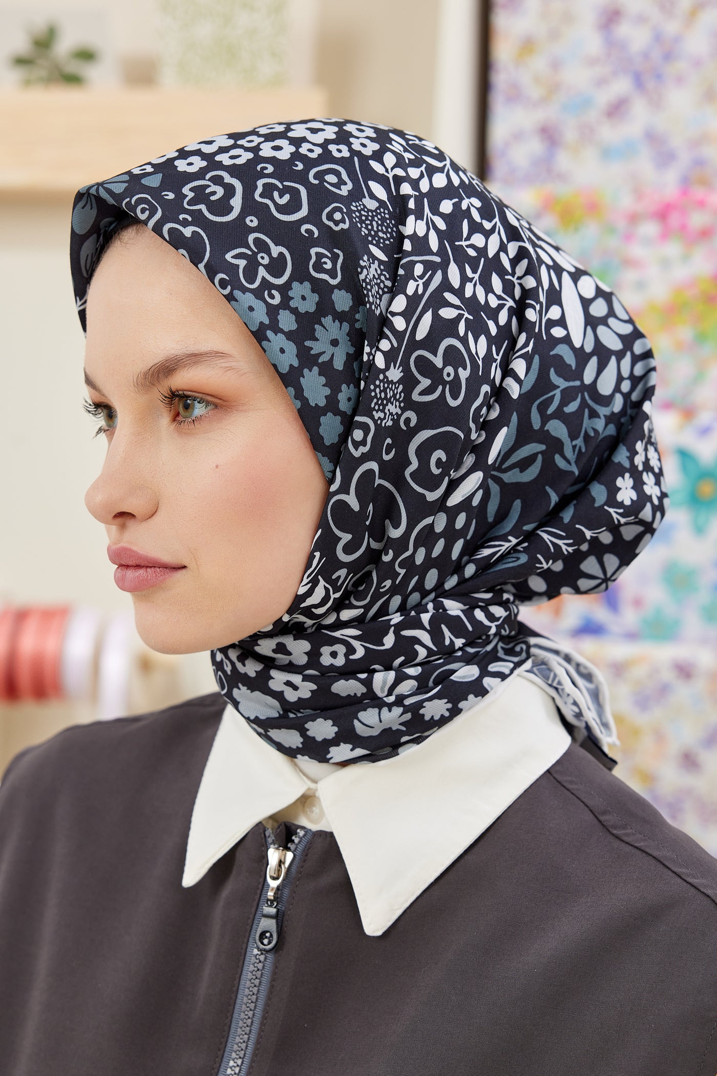 Tesettür Giyim - Pro Line Lina Desen Eşarp - Siyah - Beyaz - Emproyal