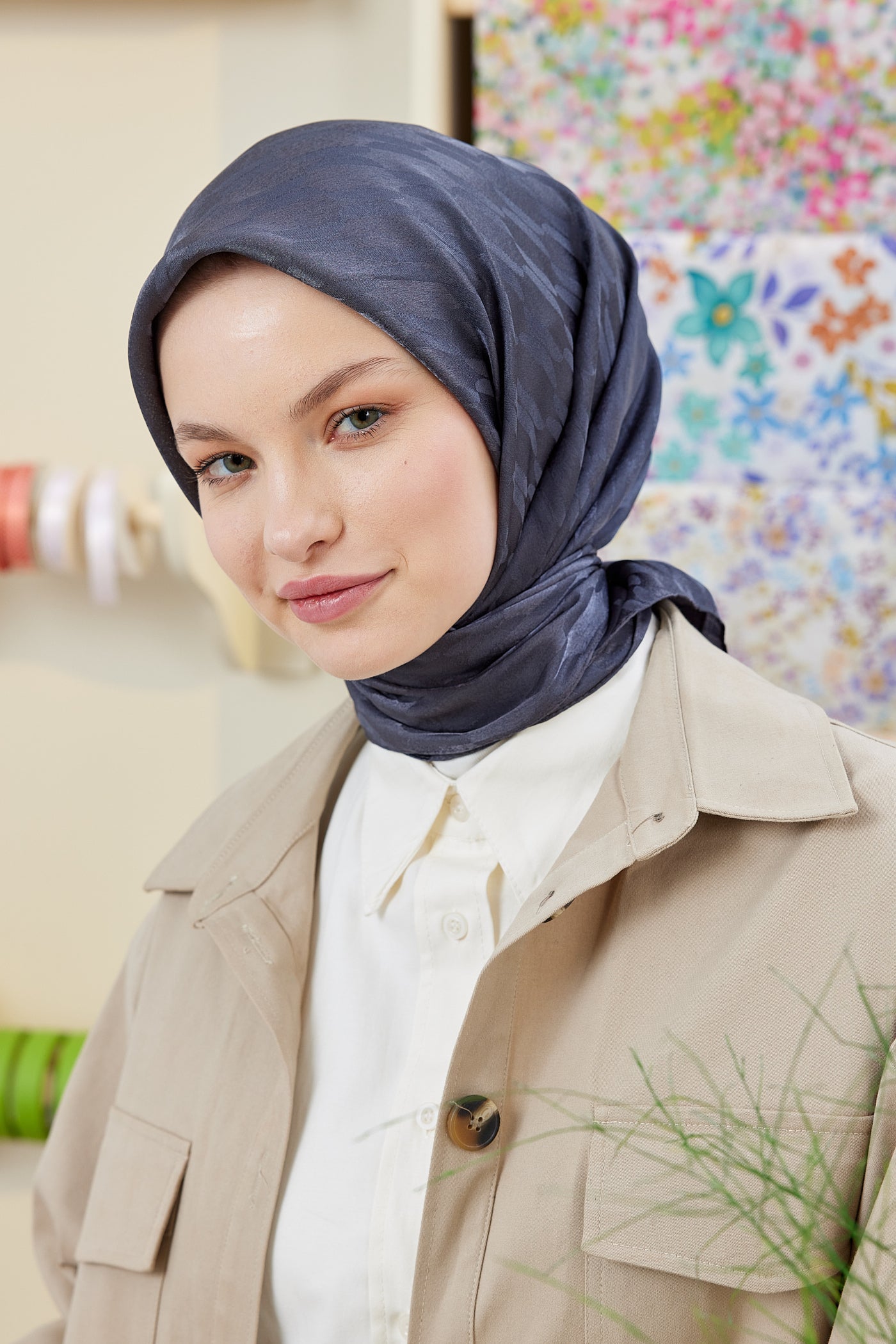 Tesettür Giyim - Jakar Janjan Zincir Desen Eşarp - Füme - Emproyal