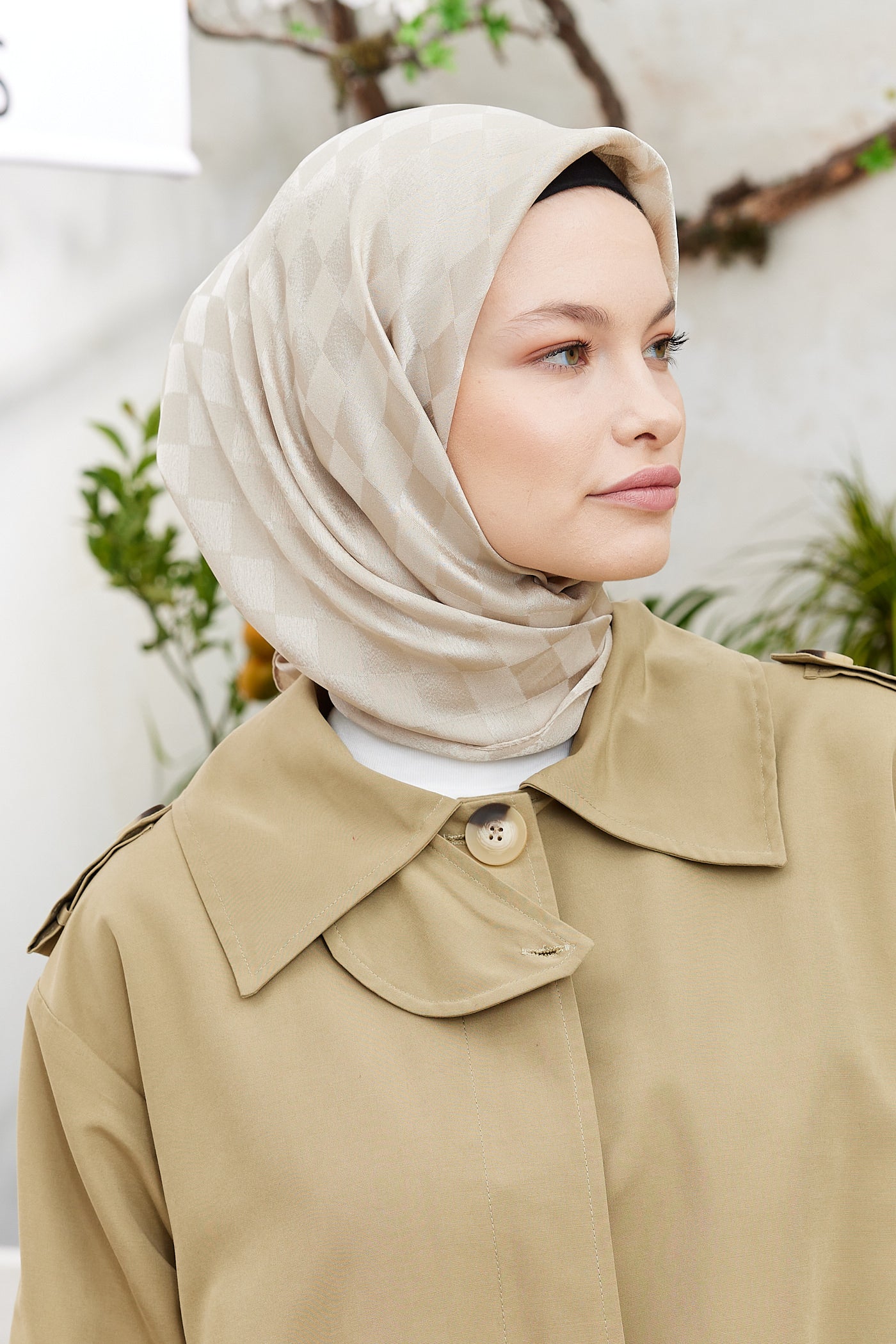 Tesettür Giyim - Jakar Janjan Dama Desen Eşarp - Bej - Emproyal