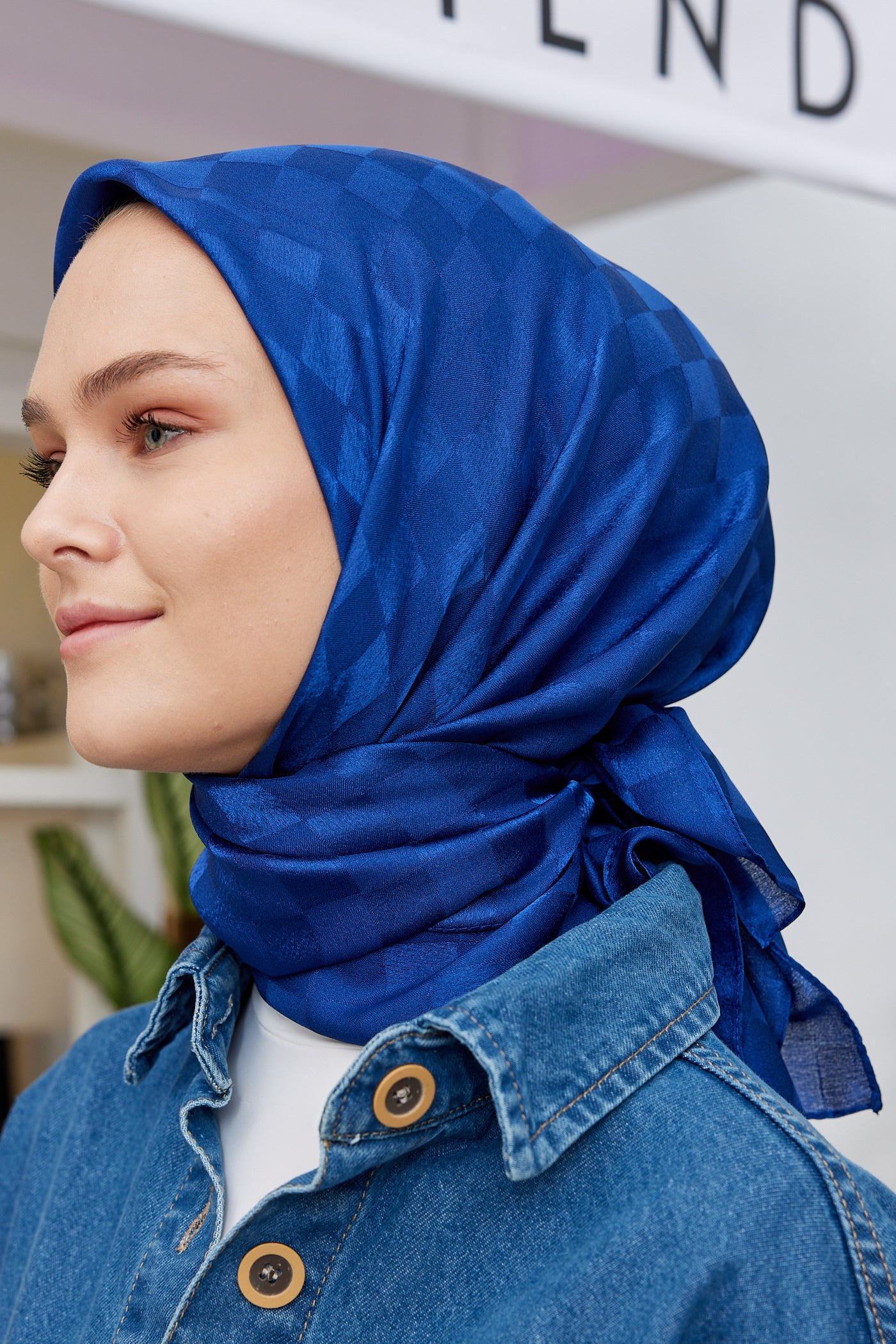 Tesettür Giyim - Jakar Janjan Dama Desen Eşarp - Saks - Mavi - Emproyal