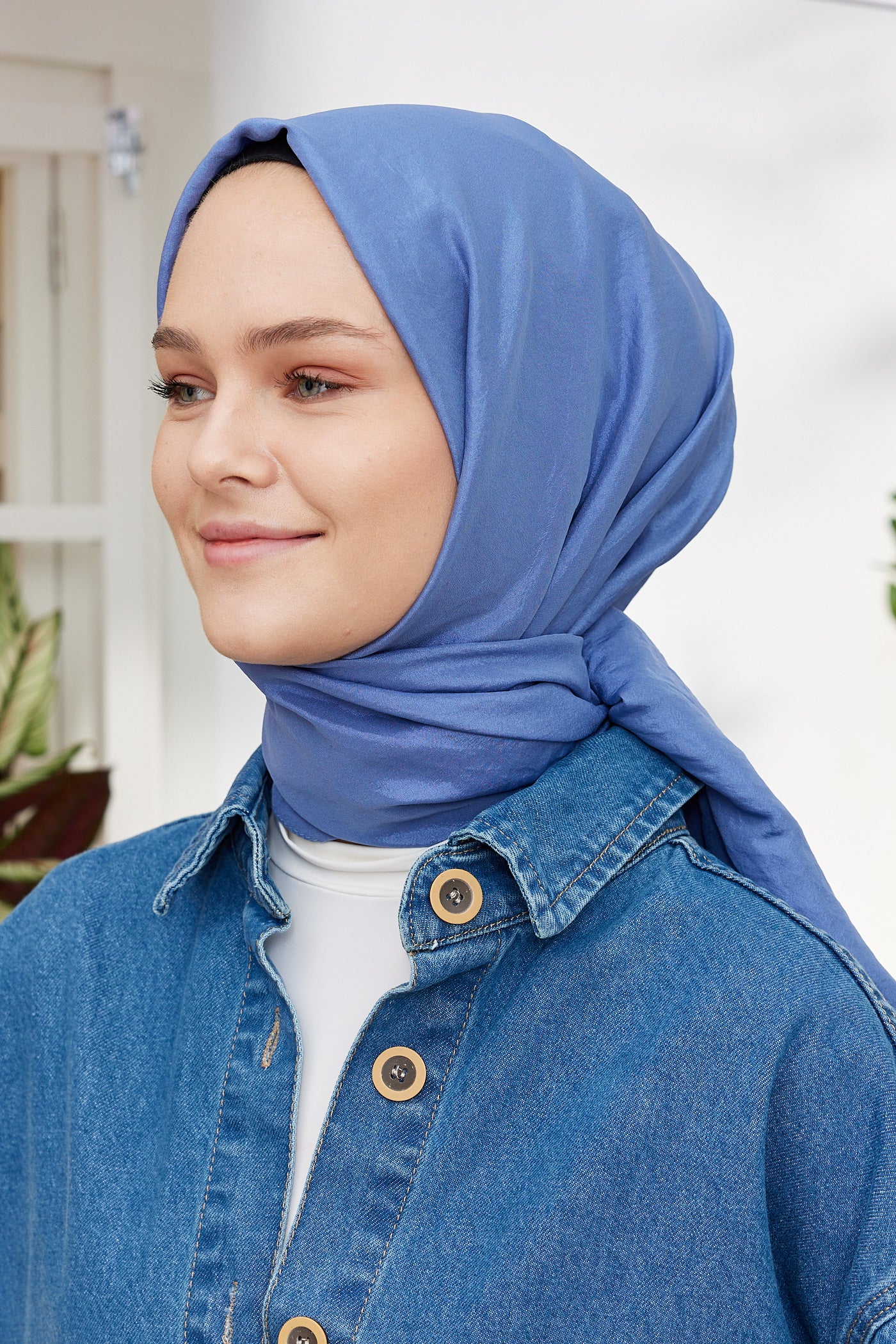 Tesettür Giyim - Elisa Vual Şal - İndigo - Emproyal