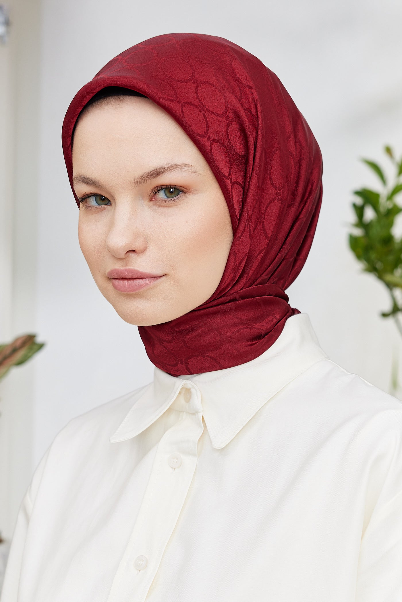 Tesettür Giyim - Jakar Janjan Halka Desen Eşarp - Bordo - Emproyal