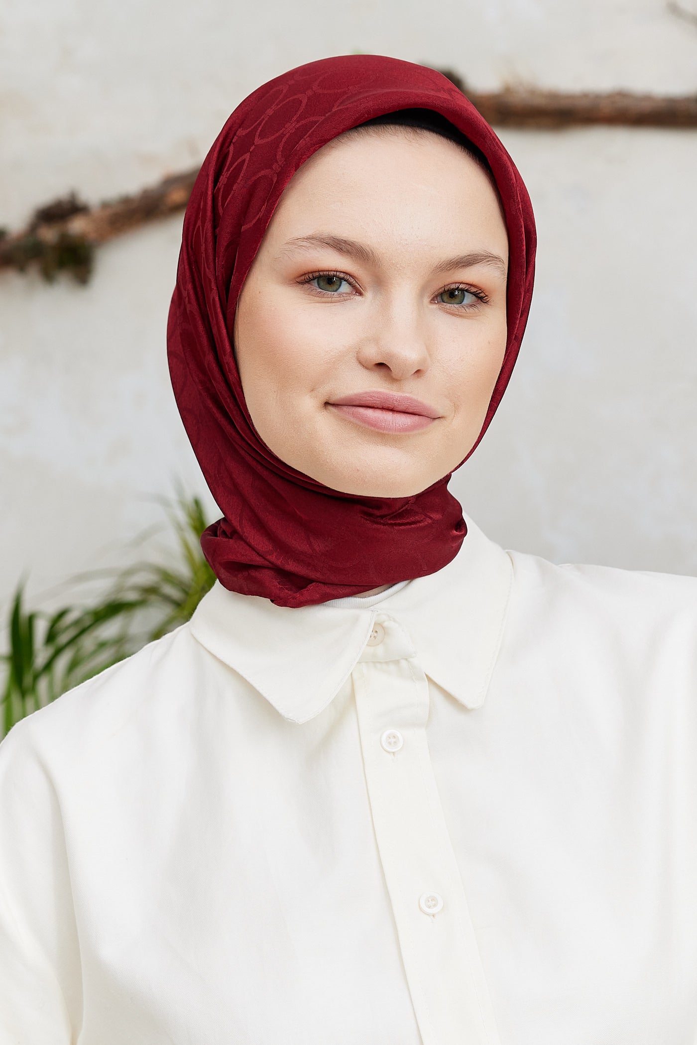 Tesettür Giyim - Jakar Janjan Halka Desen Eşarp - Bordo - Emproyal