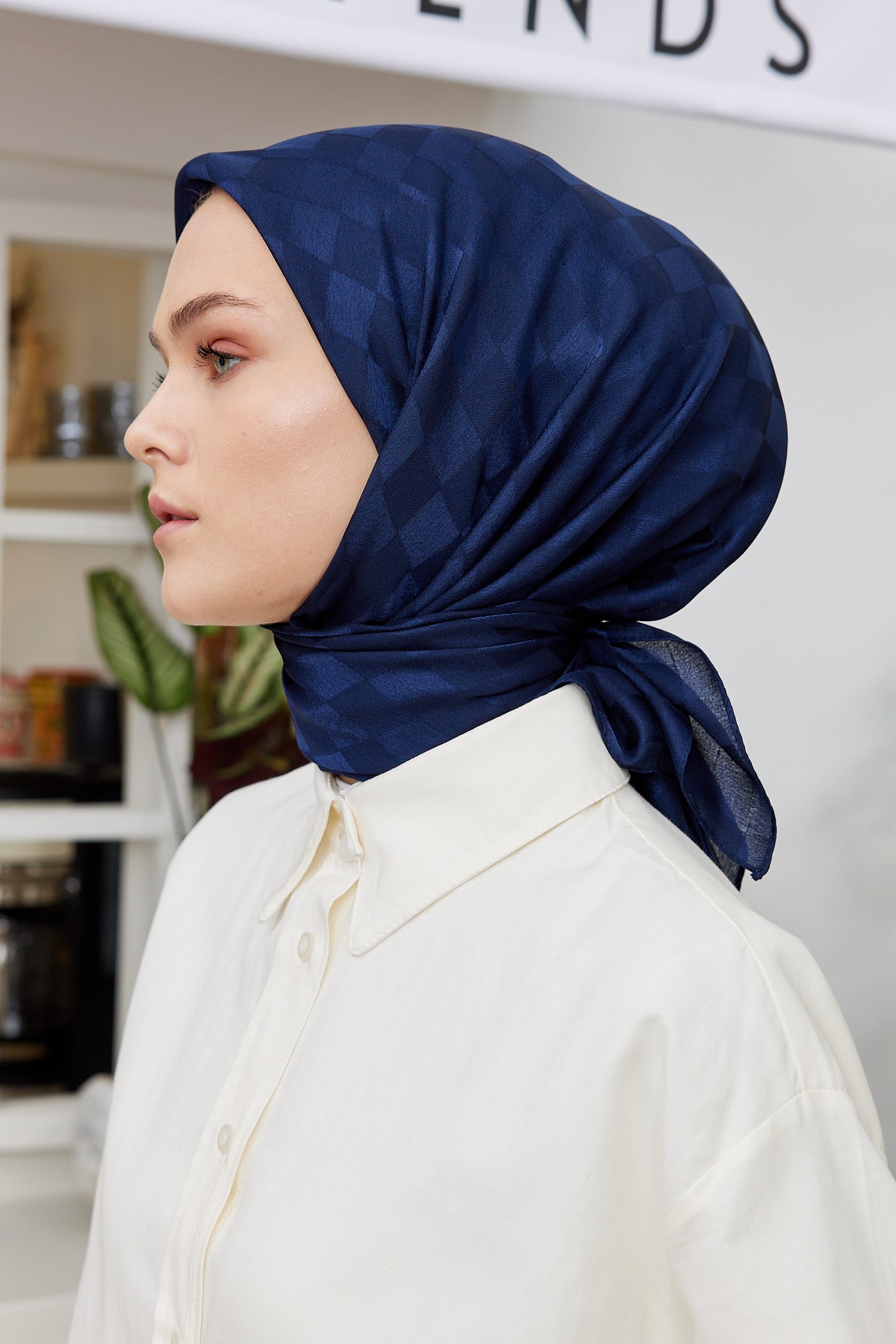 Tesettür Giyim - Jakar Janjan Dama Desen Eşarp - Gece Mavisi - Emproyal