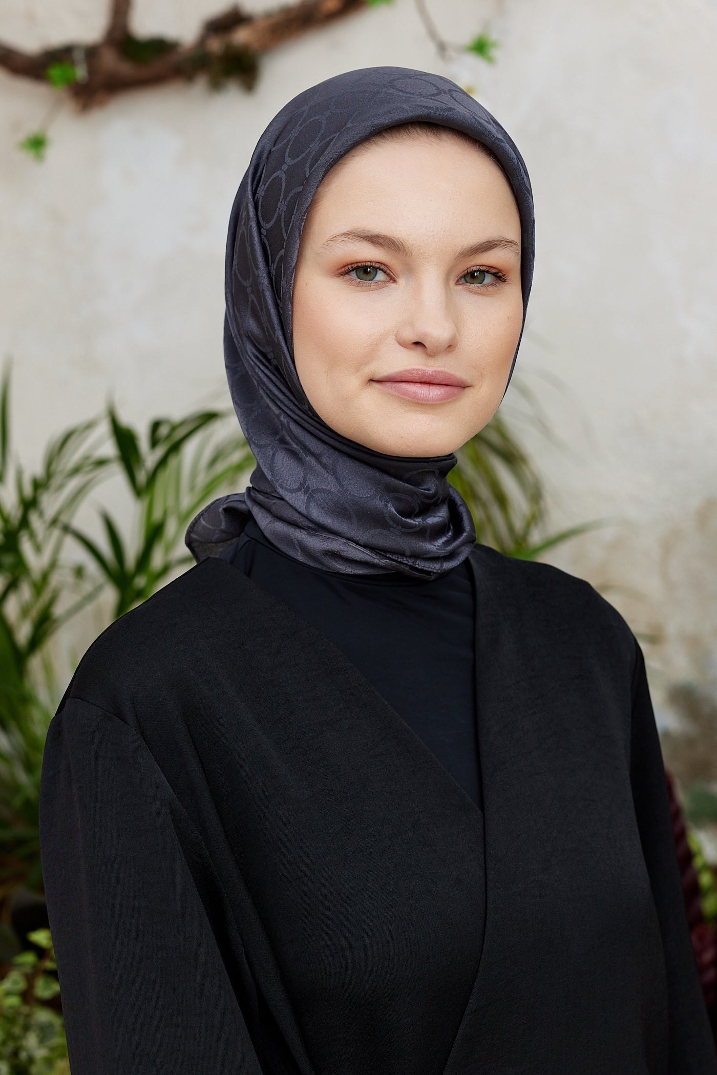 Tesettür Giyim - Jakar Janjan Halka Desen Eşarp - Füme - Emproyal