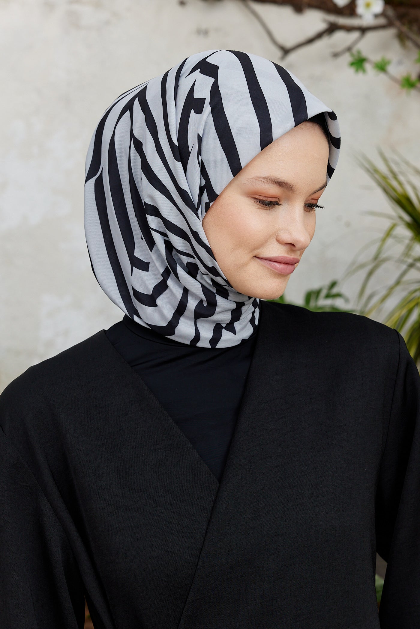 Tesettür Giyim - Pro Line Zebra Desen Eşarp - Gri - Siyah - Emproyal