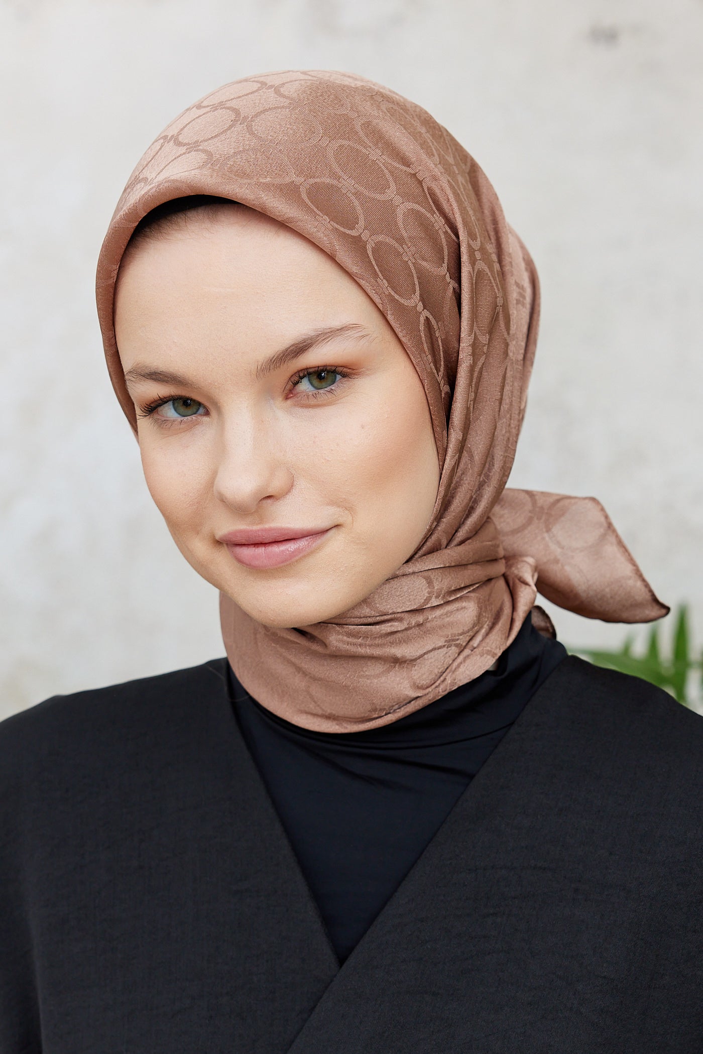 Tesettür Giyim - Jakar Janjan Halka Desen Eşarp - Kahverengi - Emproyal