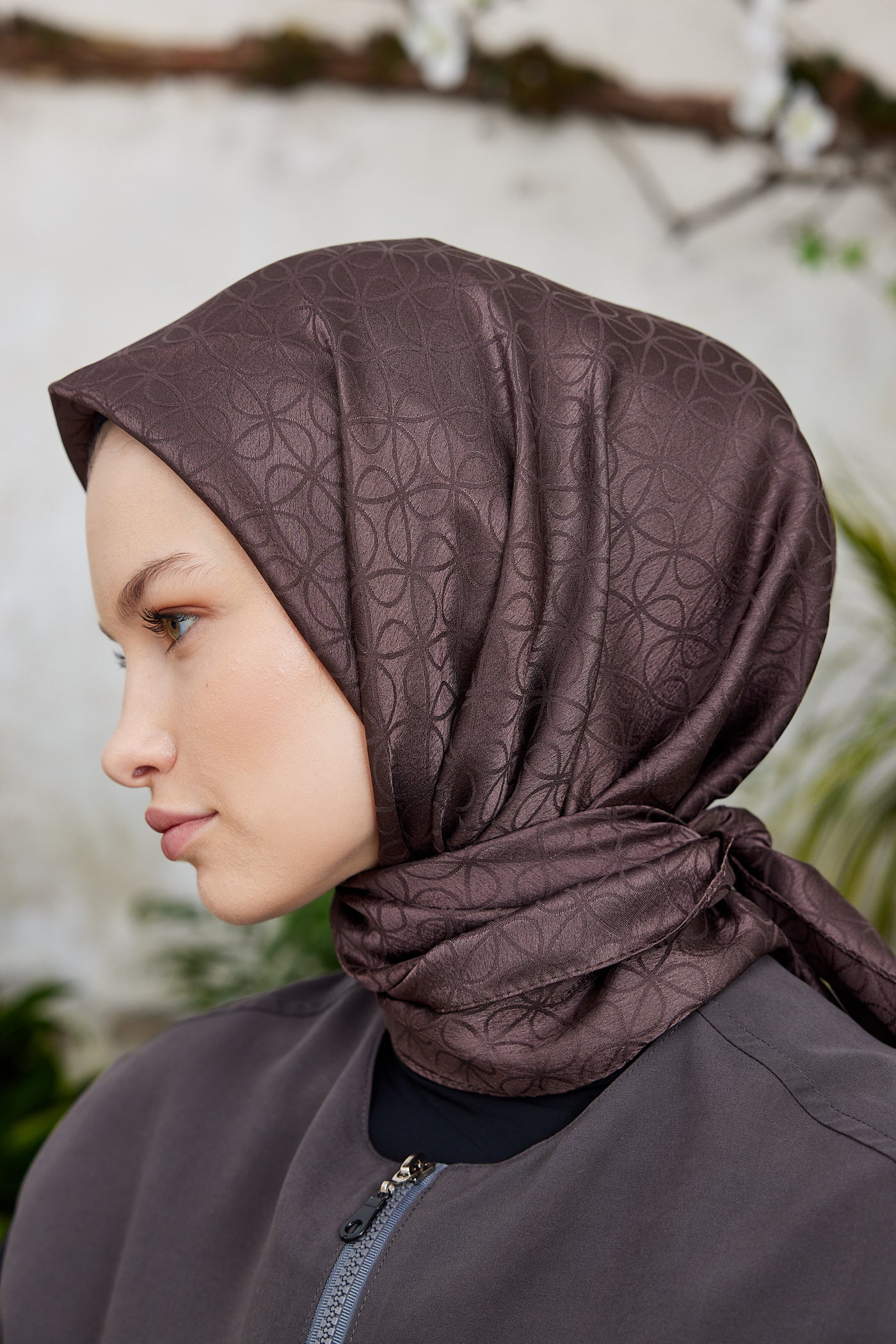 Tesettür Giyim - Jakar Janjan Elips Desen Eşarp - Acı Kahve - Emproyal