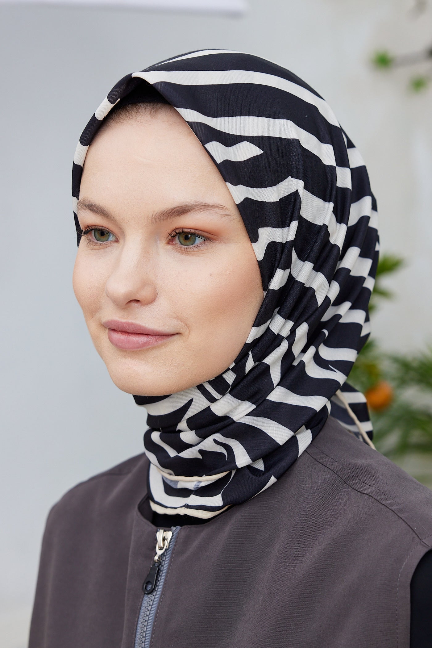 Tesettür Giyim - Pro Line Zebra Desen Eşarp - Bej - Siyah - Emproyal