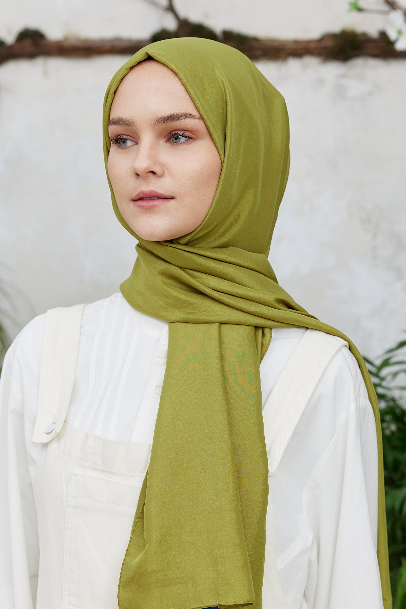 Tesettür Giyim - Elisa Vual Şal - Yağ Yeşili - Emproyal