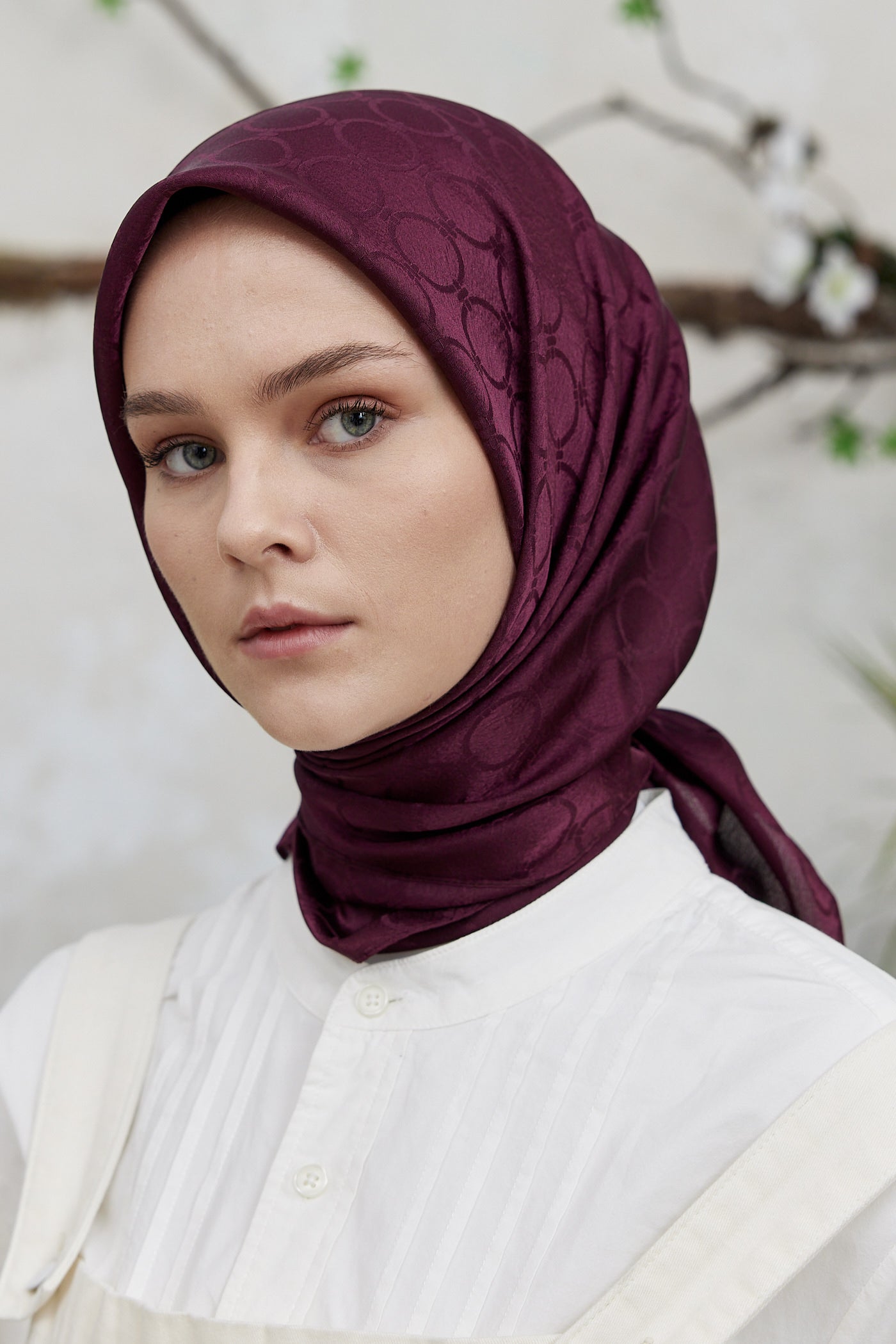 Tesettür Giyim - Jakar Janjan Halka Desen Eşarp - Mürdüm - Emproyal