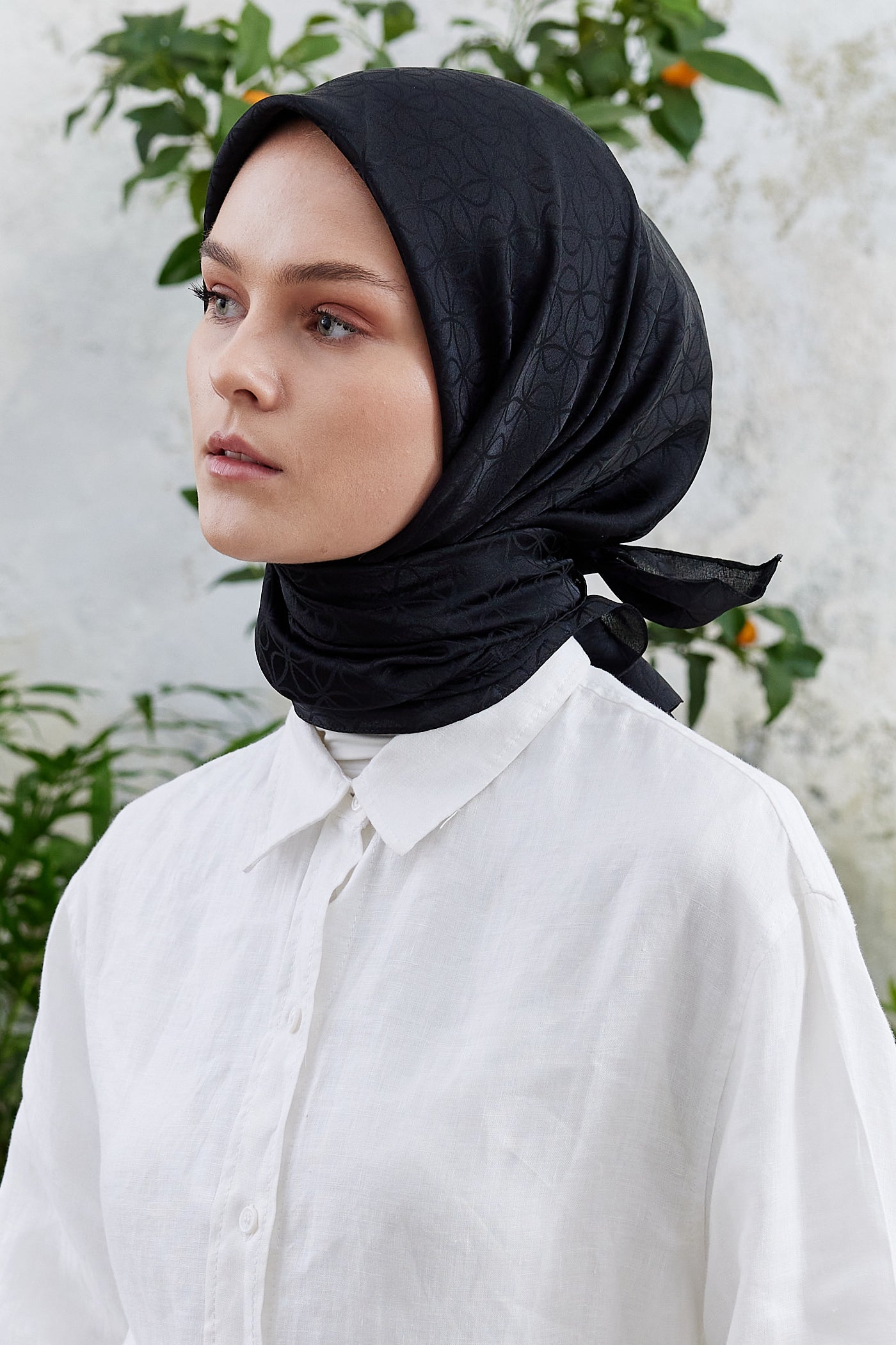 Tesettür Giyim - Jakar Janjan Elips Desen Eşarp - Siyah - Emproyal