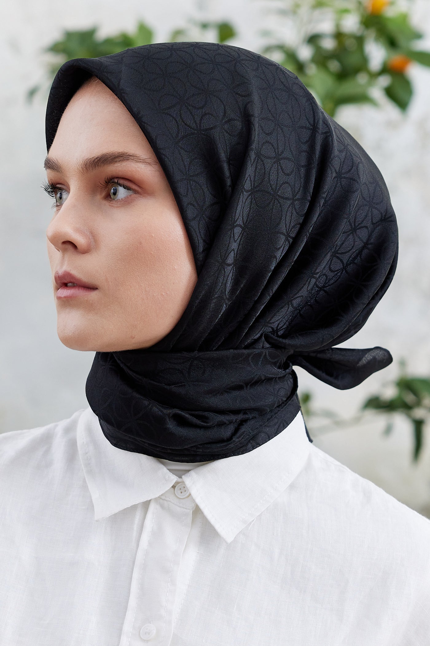 Tesettür Giyim - Jakar Janjan Elips Desen Eşarp - Siyah - Emproyal