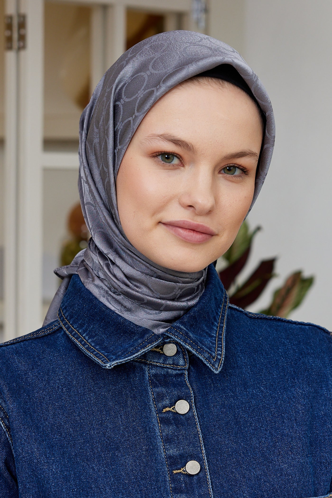 Tesettür Giyim - Jakar Janjan Halka Desen Eşarp - Gri - Emproyal