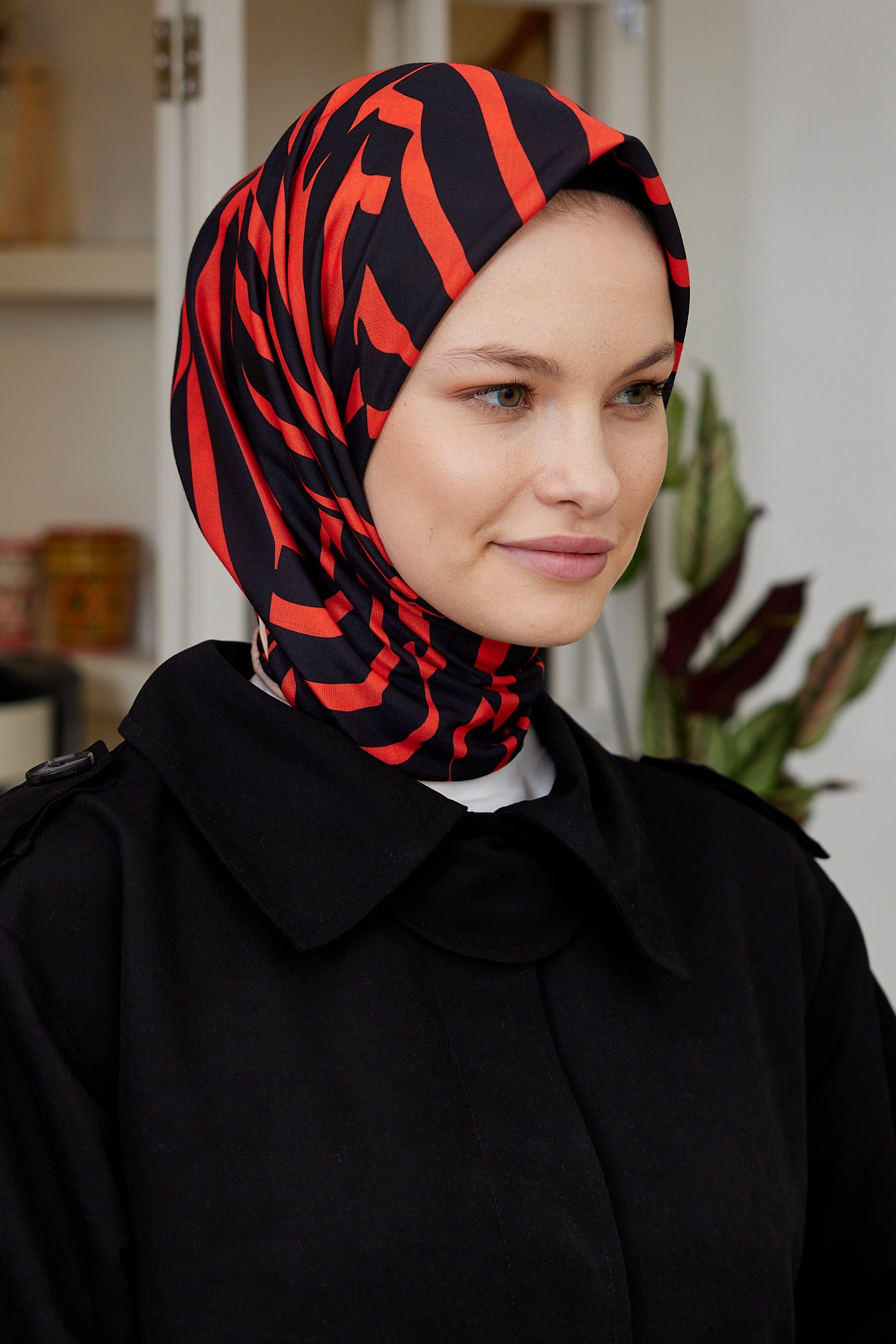 Tesettür Giyim - Pro Line Zebra Desen Eşarp - Siyah - Kırmızı - Emproyal