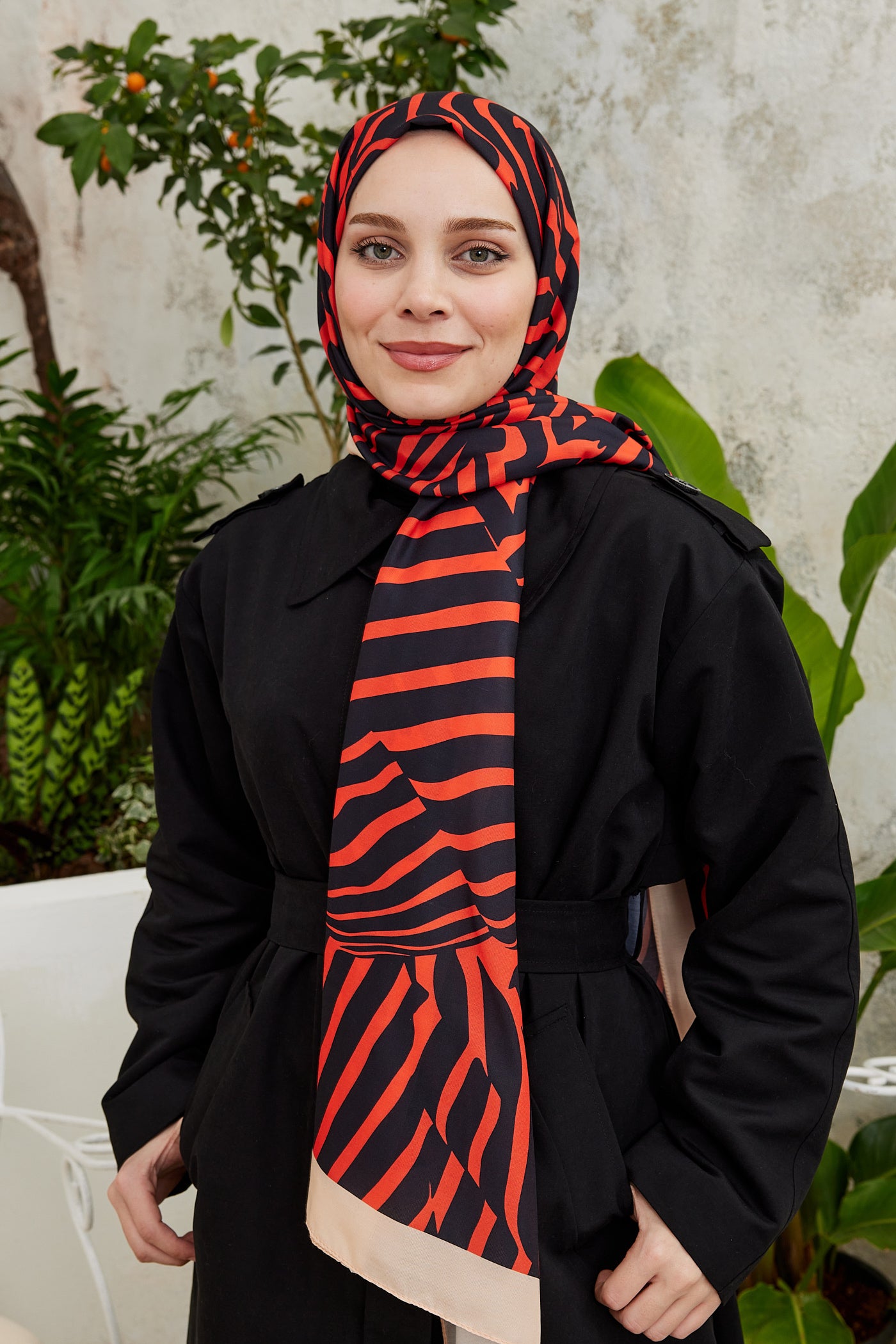 Tesettür Giyim - Pro Line Zebra Desen Şal - Siyah - Kırmızı - Emproyal