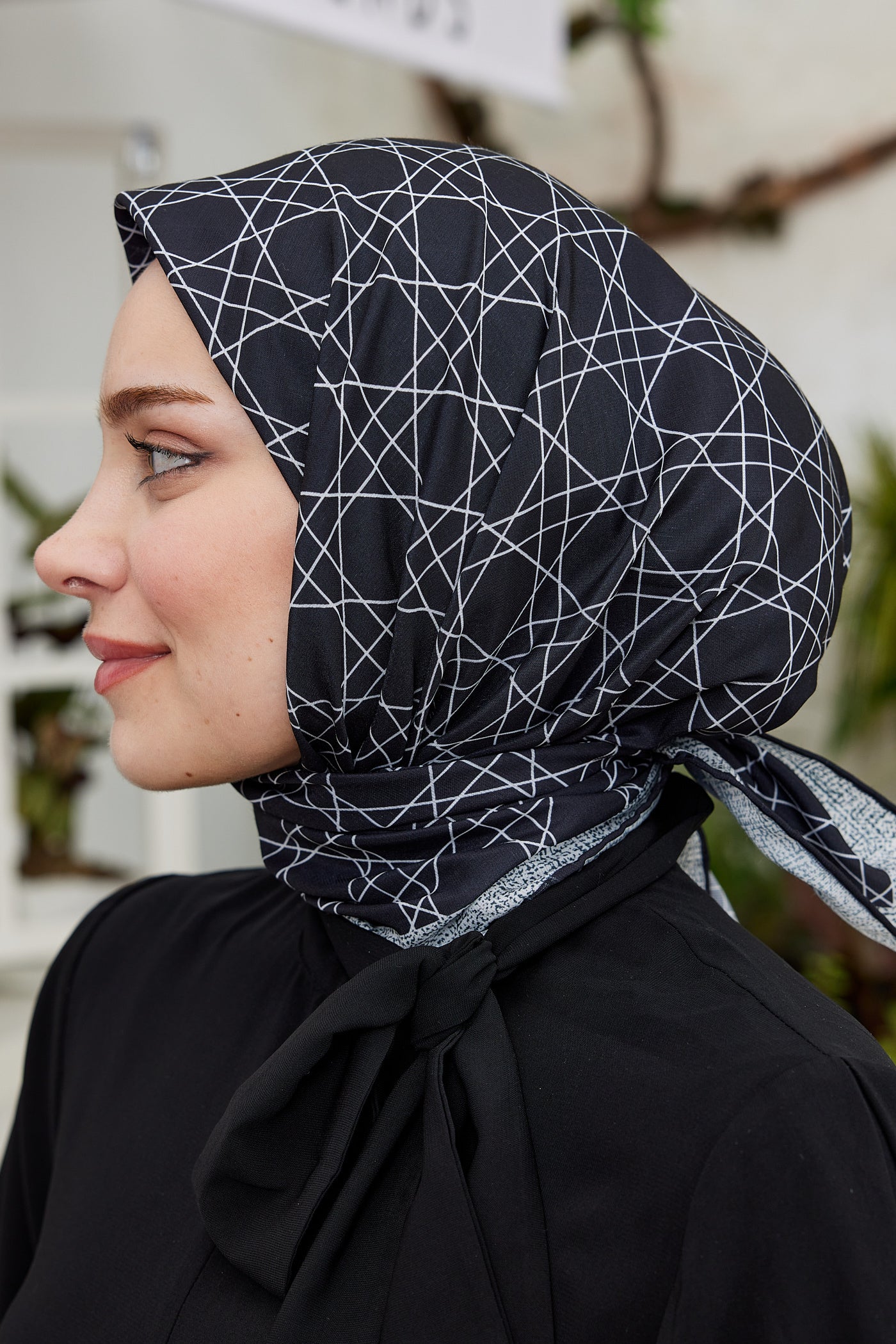 Tesettür Giyim - Pro Line Geometric Desen Eşarp - Siyah - Emproyal