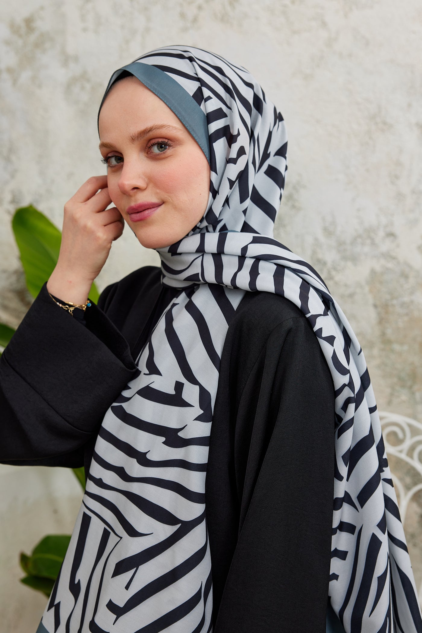 Tesettür Giyim - Pro Line Zebra Desen Şal - Gri - Siyah - Emproyal