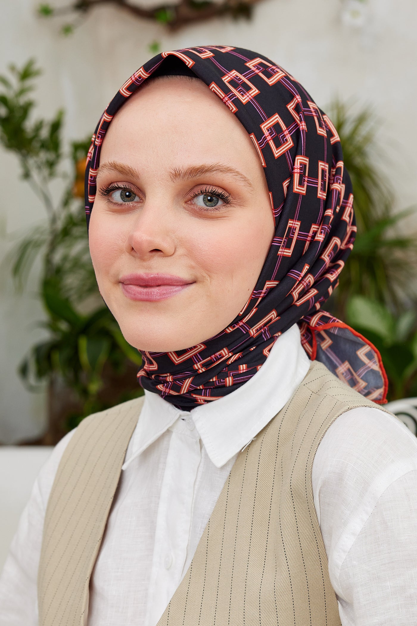 Tesettür Giyim - Pro Line Clara Desen Eşarp - Siyah - Kırmızı - Emproyal