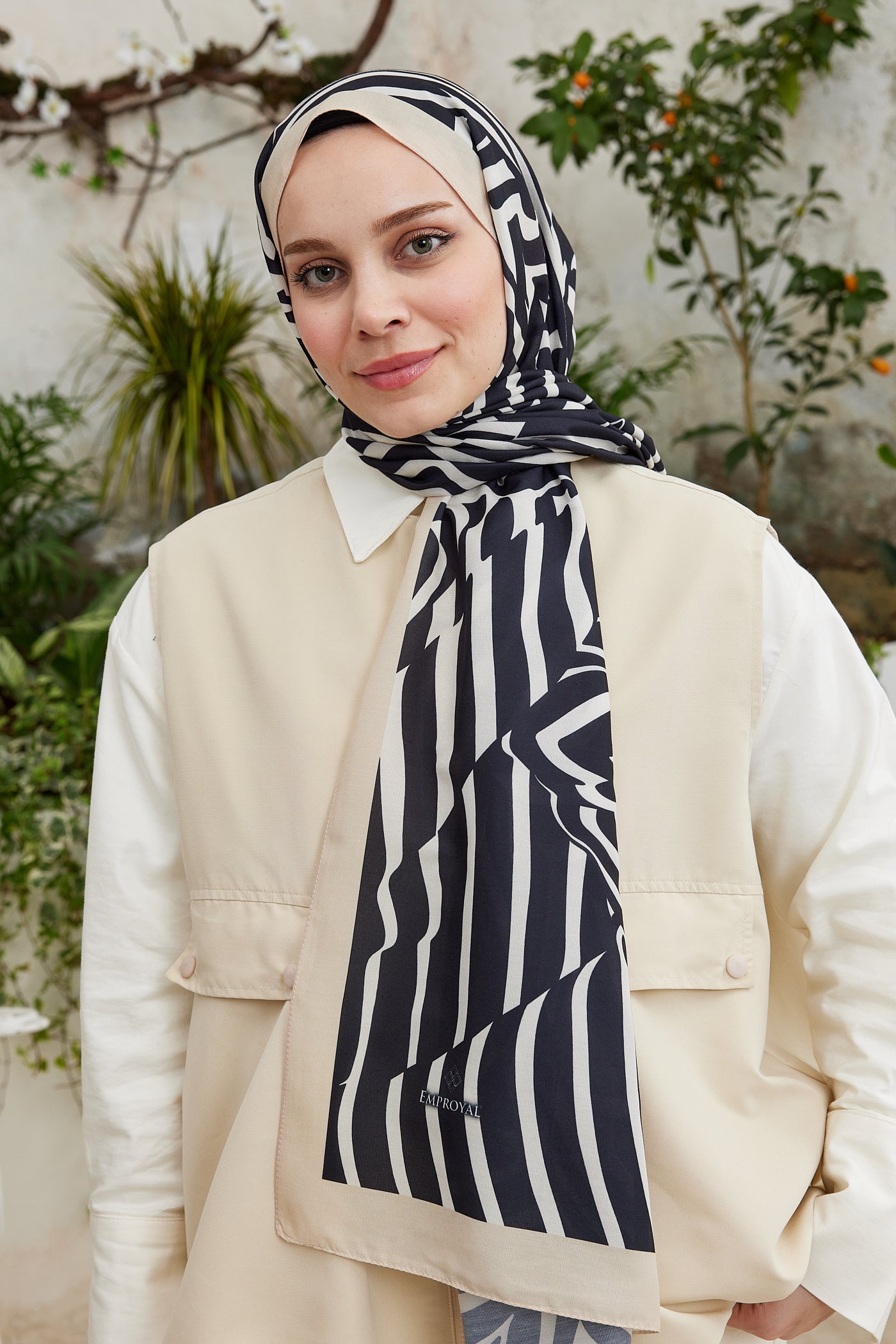 Tesettür Giyim - Pro Line Zebra Desen Şal - Siyah - Bej - Emproyal