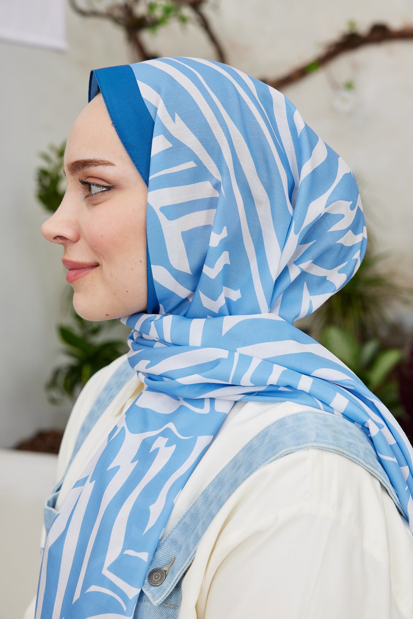 Tesettür Giyim - Pro Line Zebra Desen Şal - Mavi - Beyaz - Emproyal