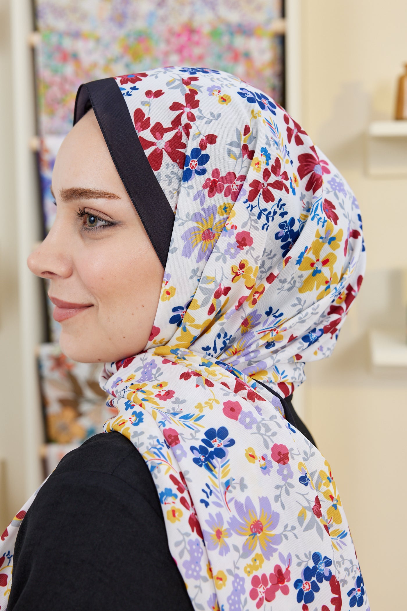 Tesettür Giyim - Pro Line Rosaline Desen Şal - Sarı - Kırmızı - Emproyal