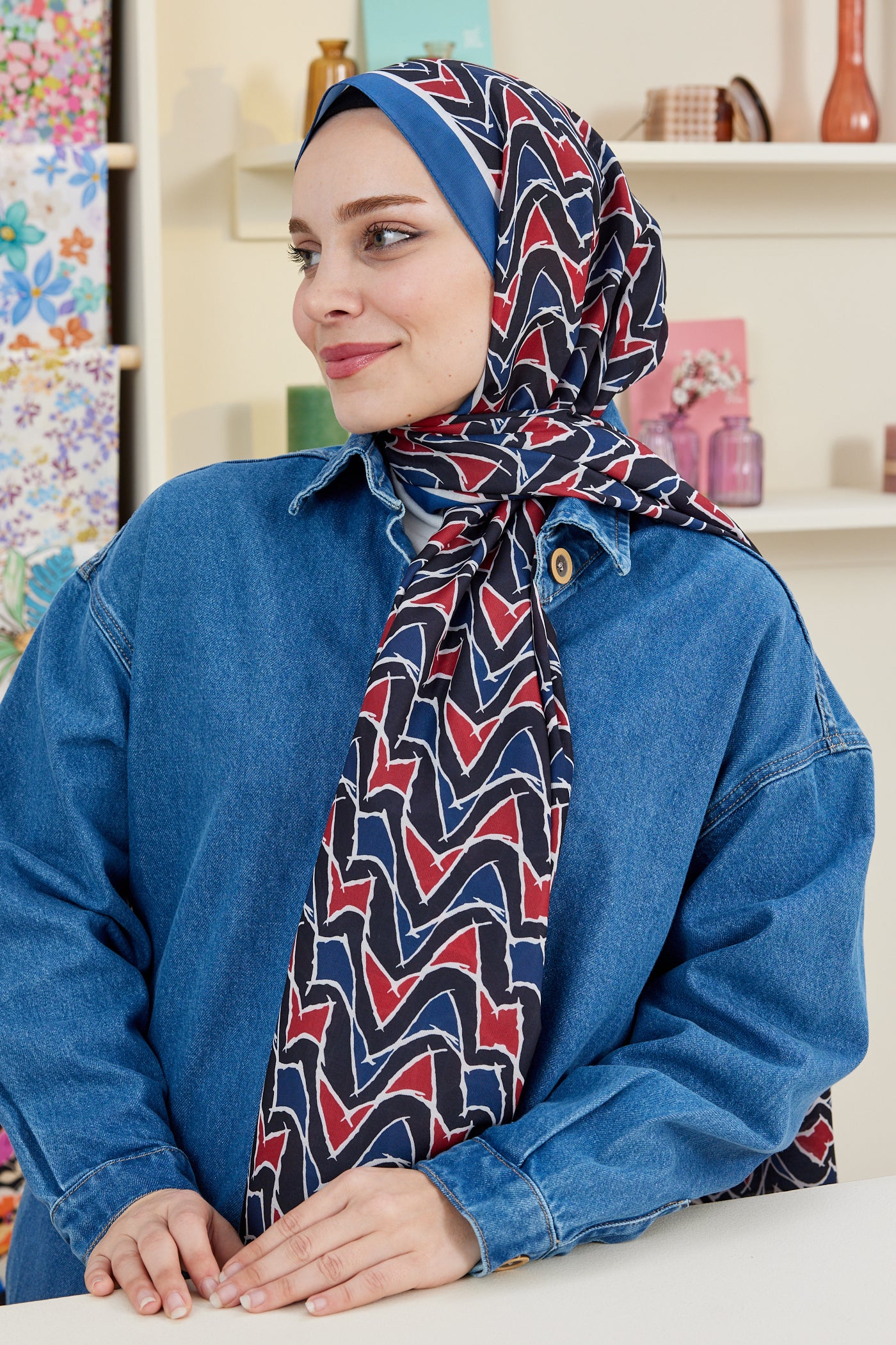 Tesettür Giyim - Pro Line Vera Desen Şal - Lacivert - Kırmızı - Emproyal