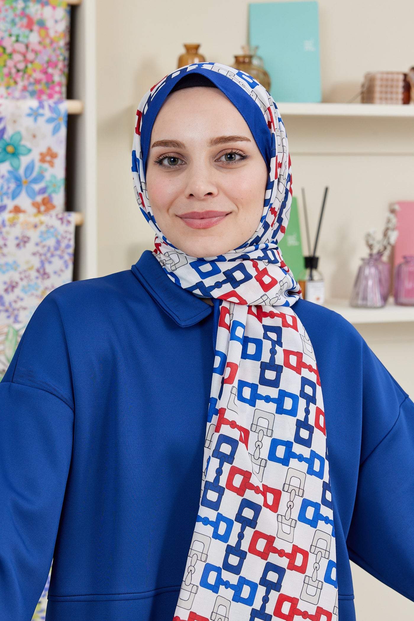 Tesettür Giyim - Pro Line Zincir Desen Şal - Beyaz - Saks - Emproyal