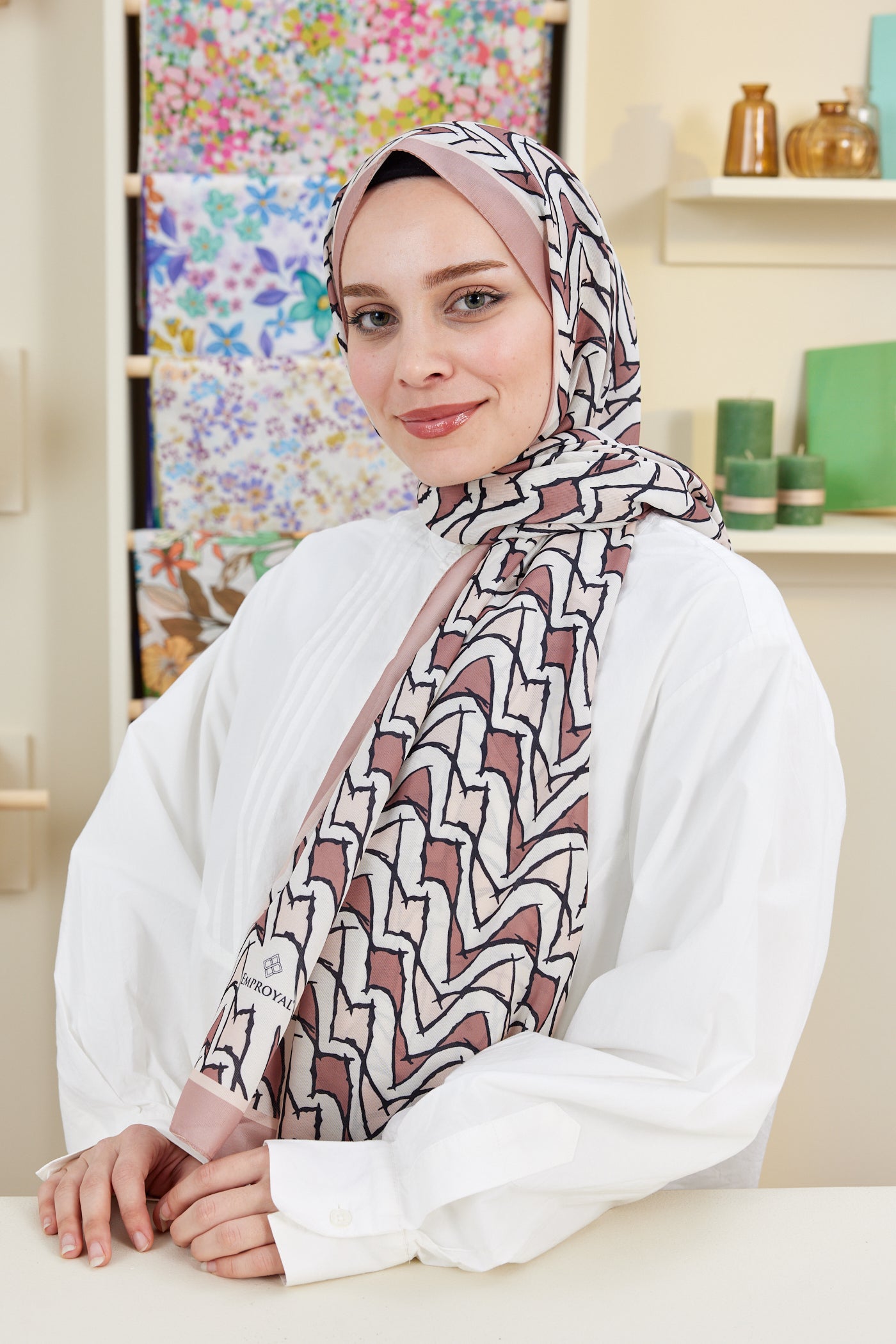 Tesettür Giyim - Pro Line Vera Desen Şal - Somon - Siyah - Emproyal