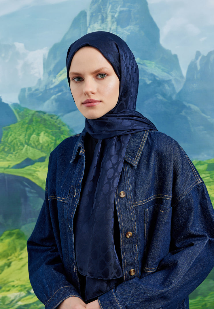 Tesettür Giyim - Jakar Janjan Bloom Desen Şal - Lacivert - Emproyal