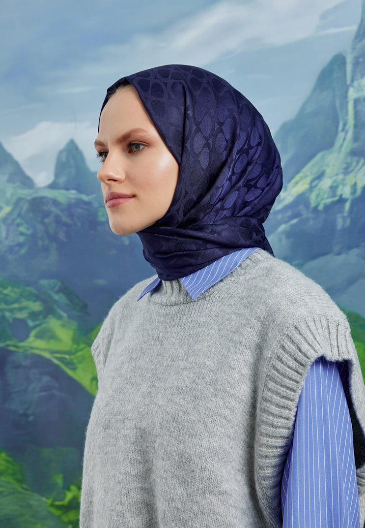 Tesettür Giyim - Jakar Janjan Bloom Desen Şal - Gece Mavisi - Emproyal