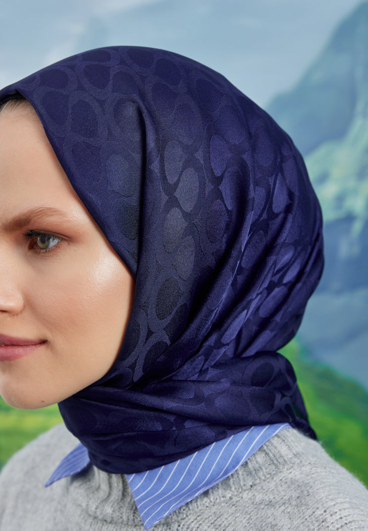 Tesettür Giyim - Jakar Janjan Bloom Desen Şal - Gece Mavisi - Emproyal