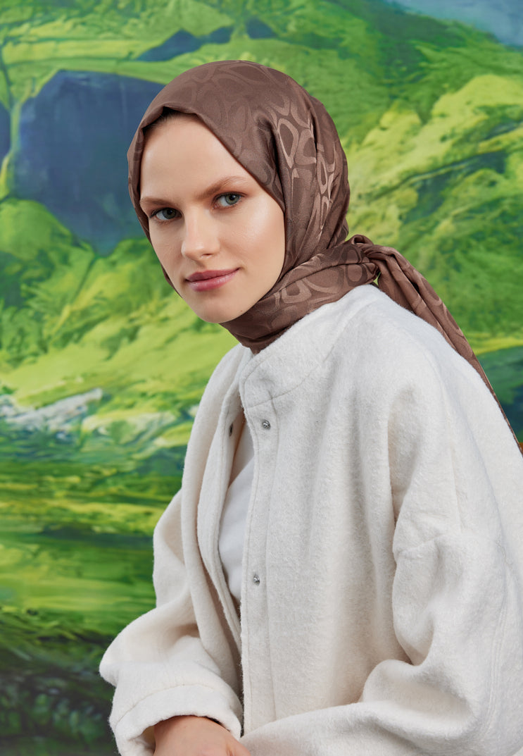 Tesettür Giyim - Jakar Janjan Taş Desen Sal - Kahverengi - Emproyal