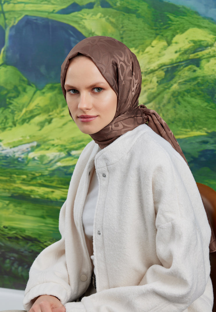 Tesettür Giyim - Jakar Janjan Taş Desen Sal - Kahverengi - Emproyal