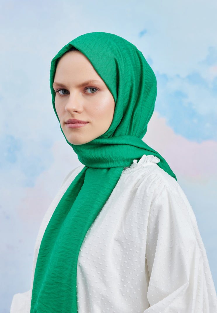 Tesettür Giyim - Carla Şal - Benetton - Emproyal