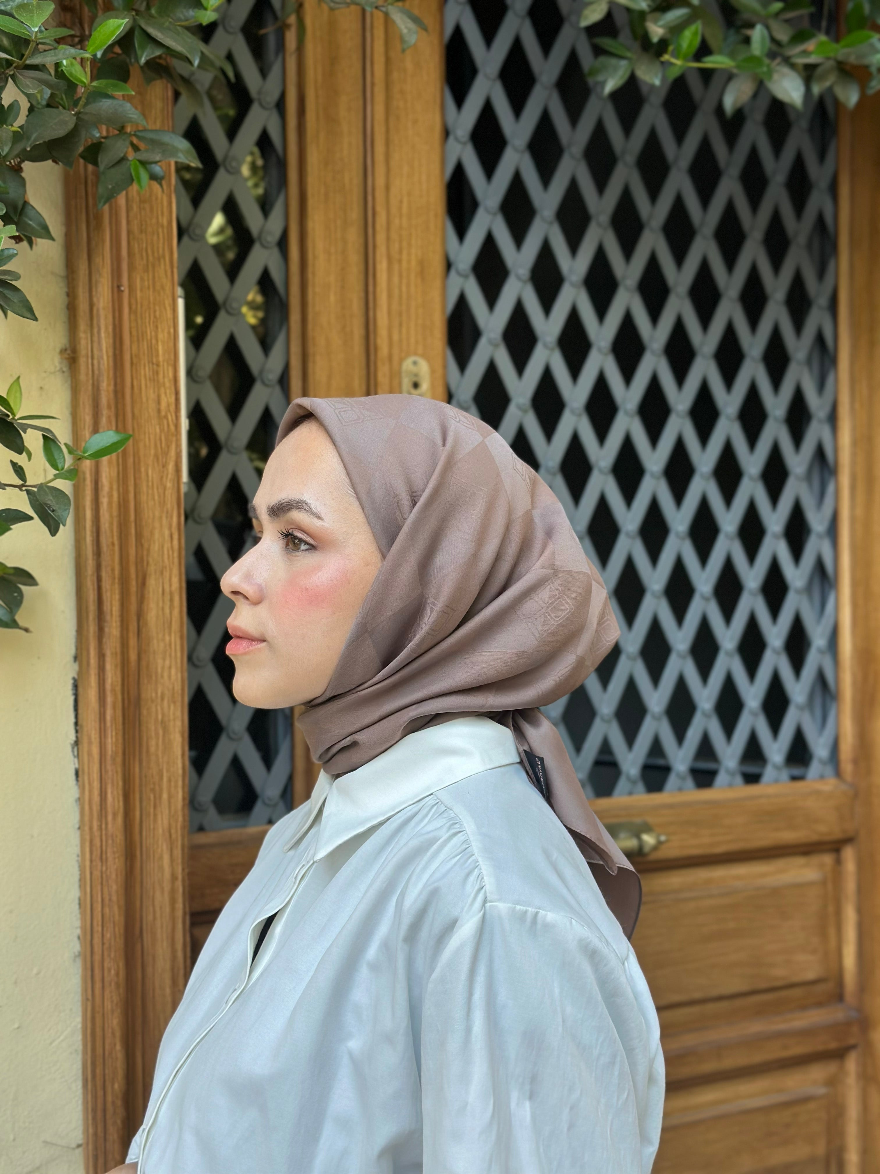 Pamuk Viskon Dama Desen Eşarp - Sütlü Kahve - Emproyal