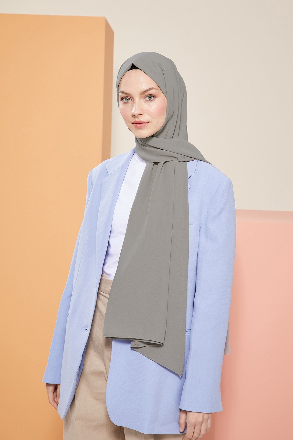 Tesettür Giyim - Düz Medine İpeği Şal - Yeşil - Antrasit - Emproyal