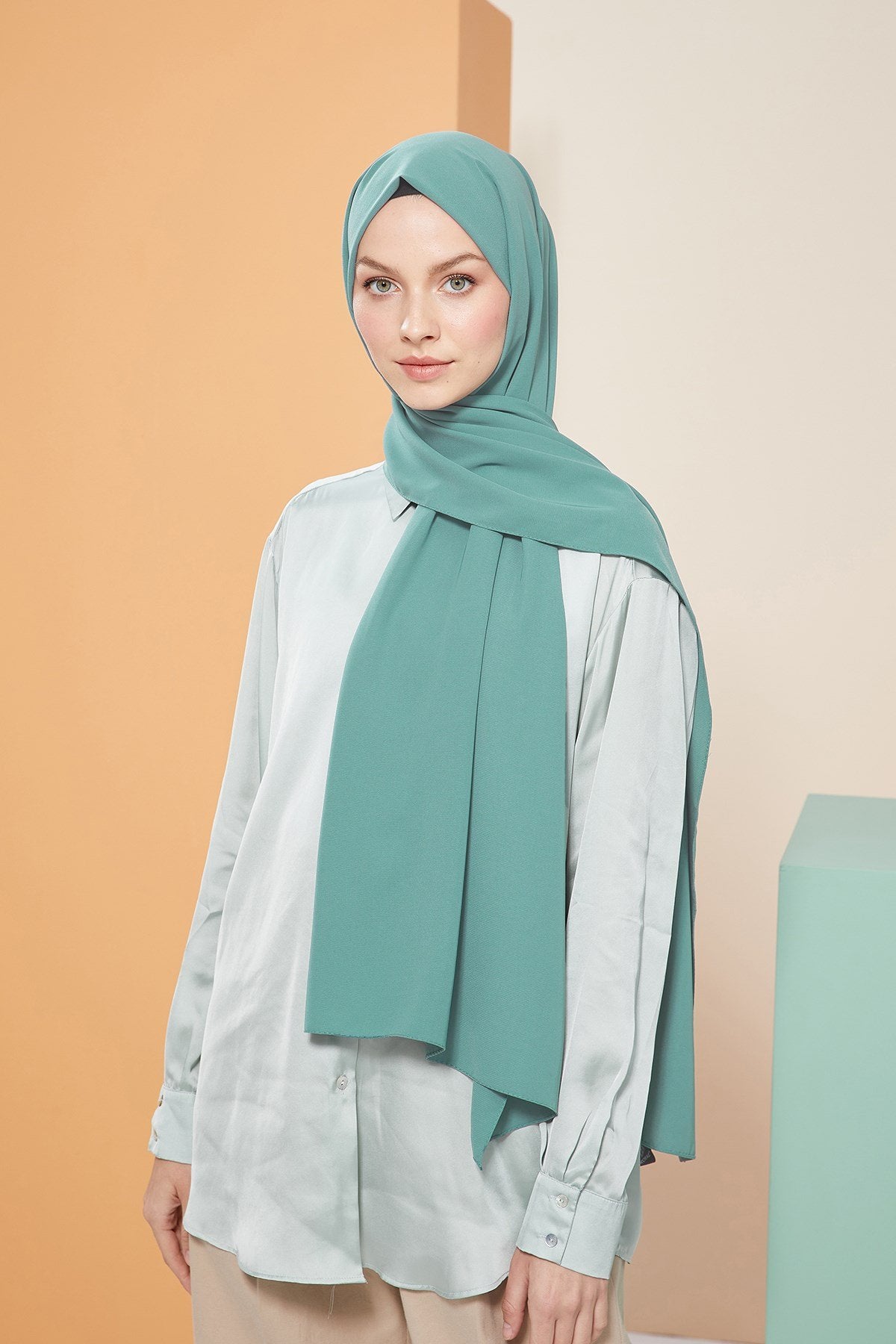Tesettür Giyim - Düz Medine İpeği Şal - Turkuaz - Emproyal