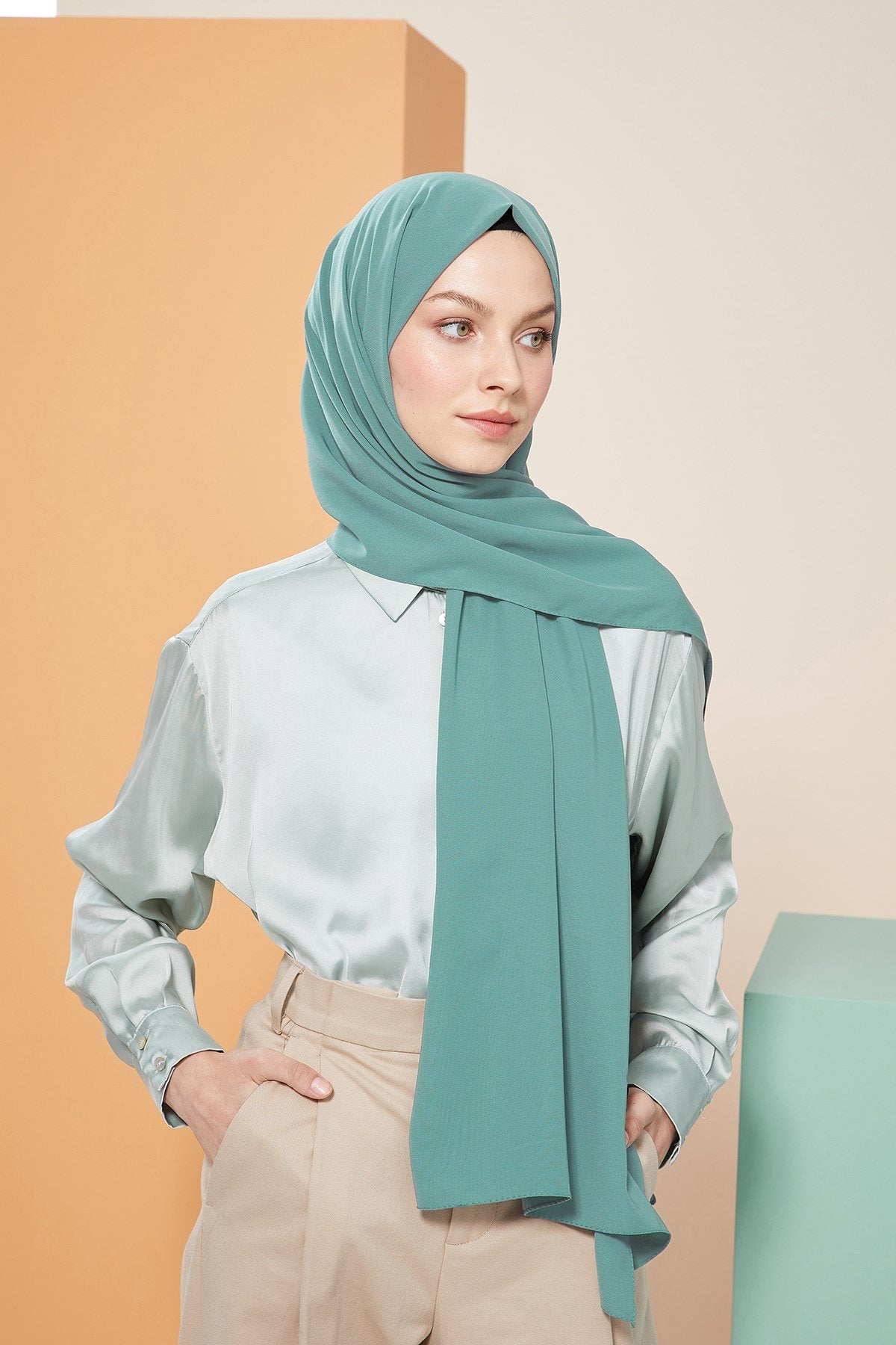 Tesettür Giyim - Düz Medine İpeği Şal - Turkuaz - Emproyal